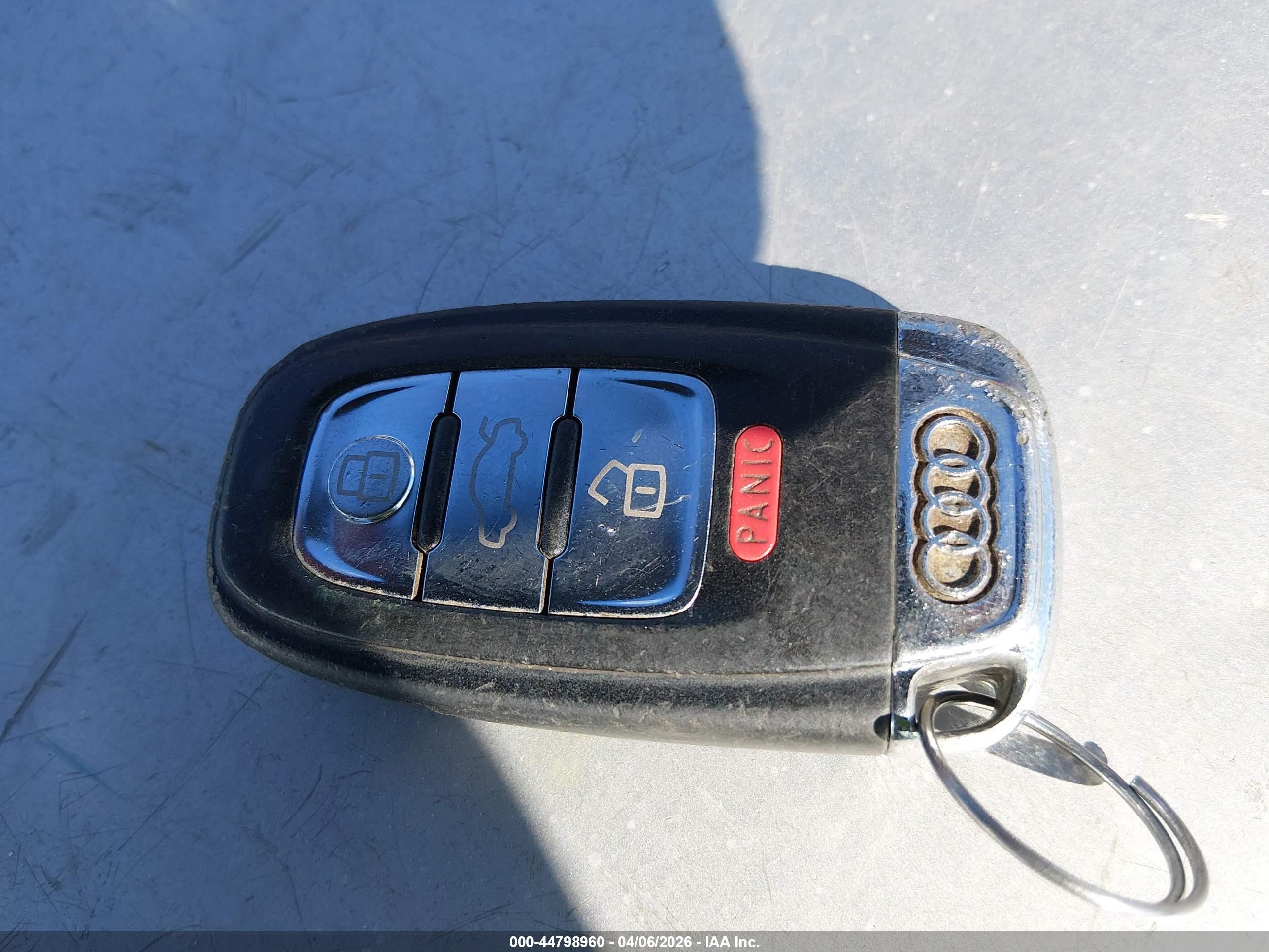 2011 Audi A4 2.0t Premium Silver vin: WAUBFAFL9BN009166