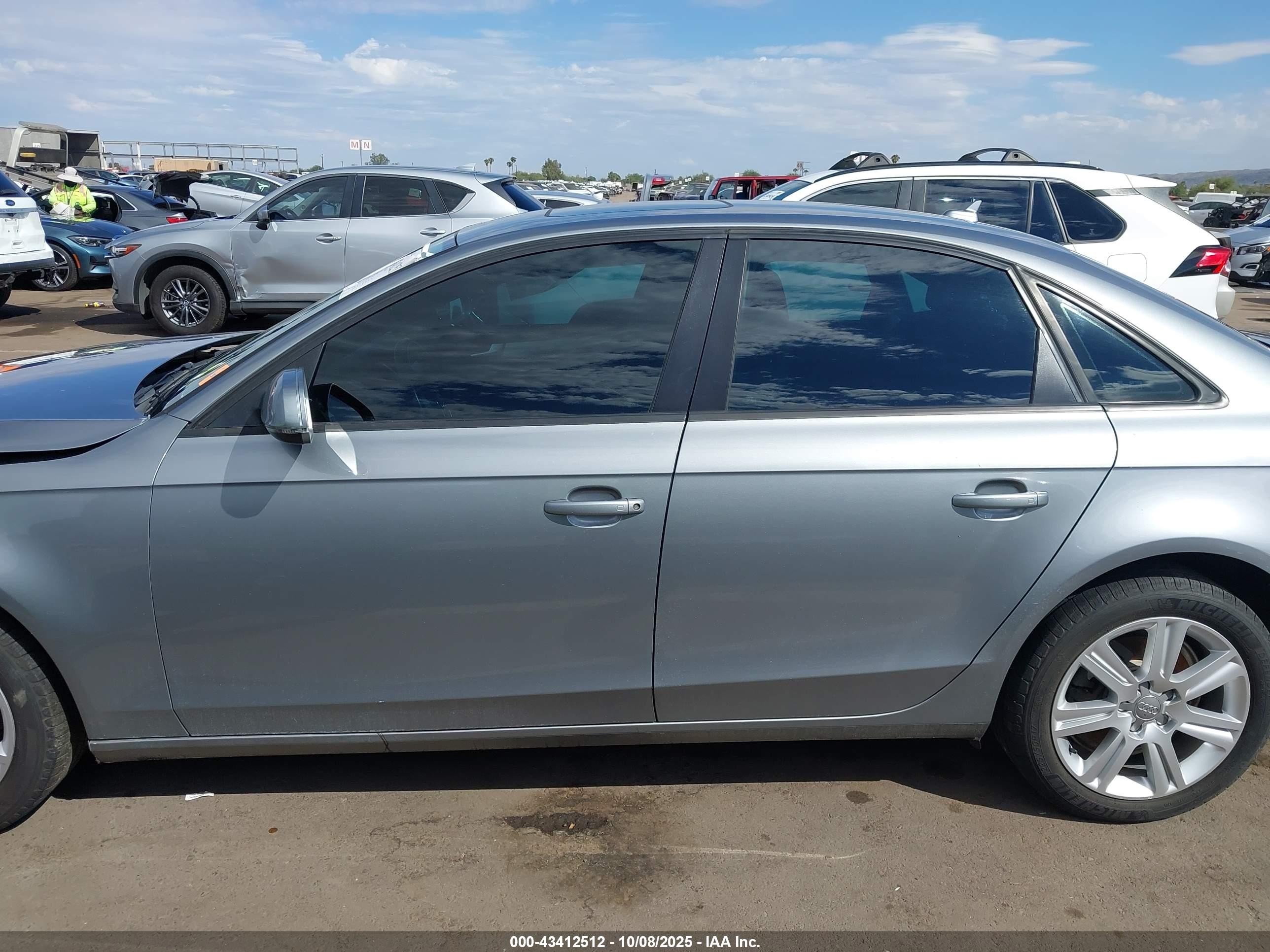 2011 Audi A4 2.0t Premium Gray vin: WAUBFAFL9BN010575