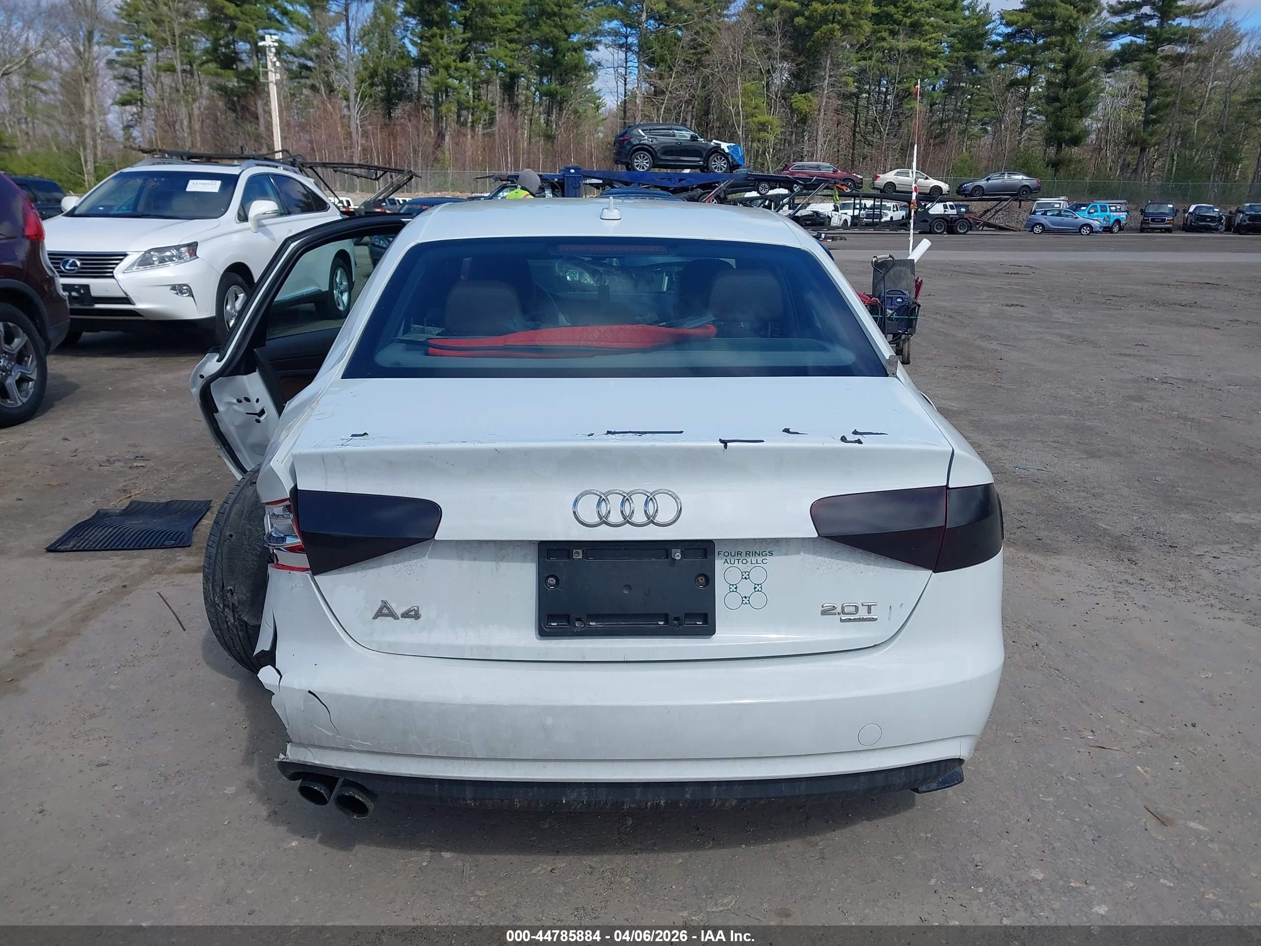 2013 Audi A4 2.0t Premium White vin: WAUBFAFL9DN038802