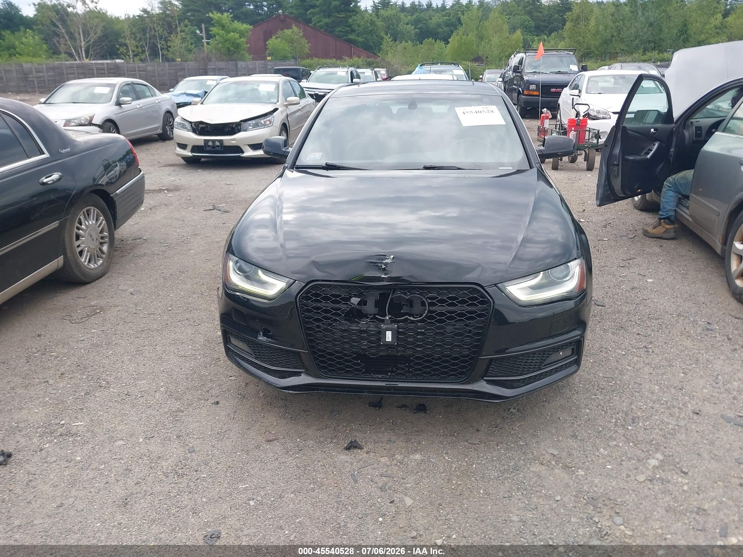 2015 Audi A4 2.0t Premium Black vin: WAUBFAFL9FN007780
