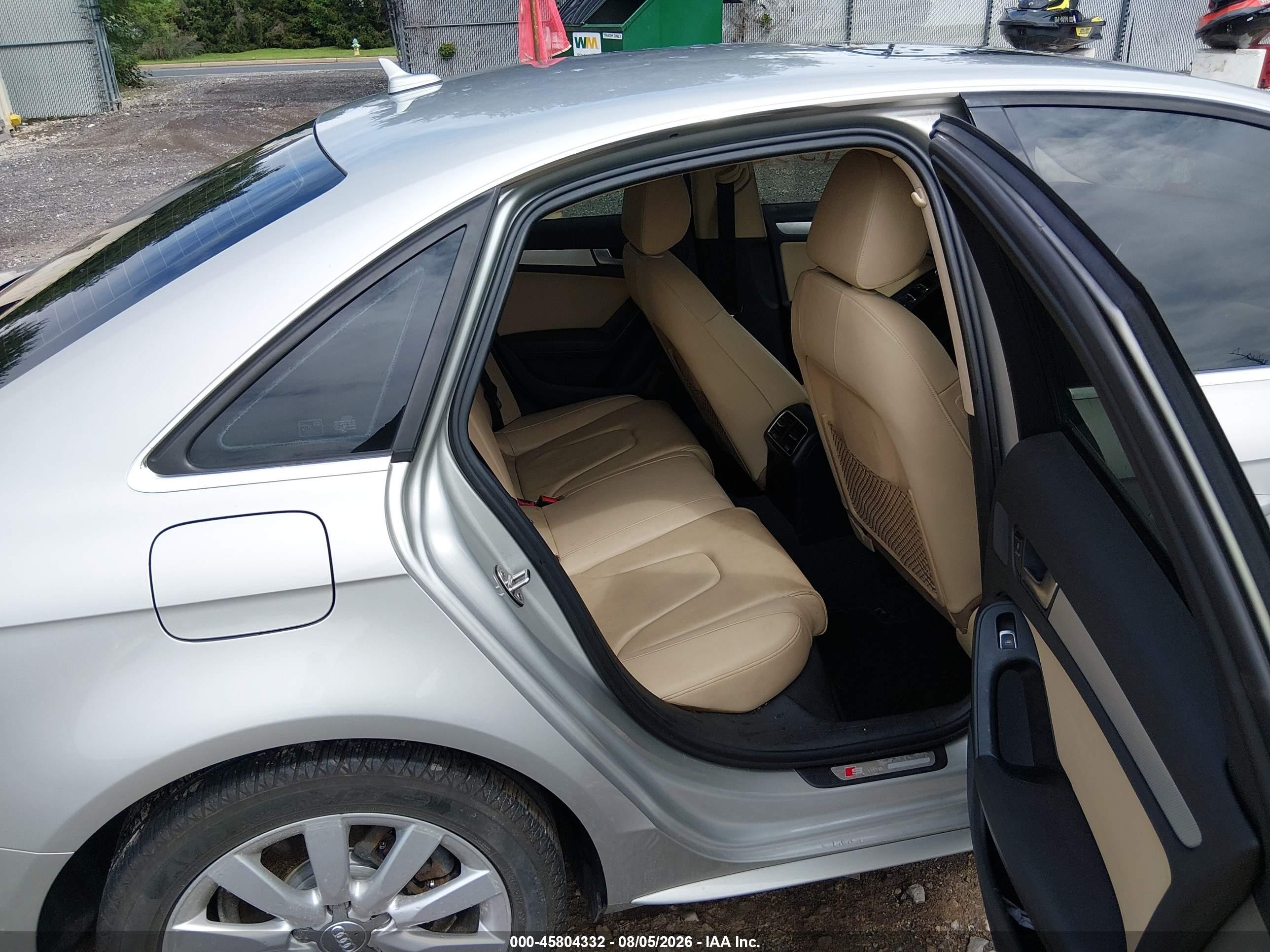 2015 Audi A4 2.0t Premium Silver vin: WAUBFAFL9FN014714