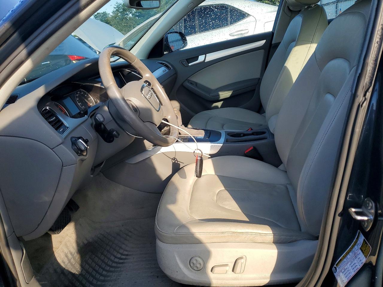 2011 Audi A4 Premium Gray vin: WAUBFAFLXBN038966