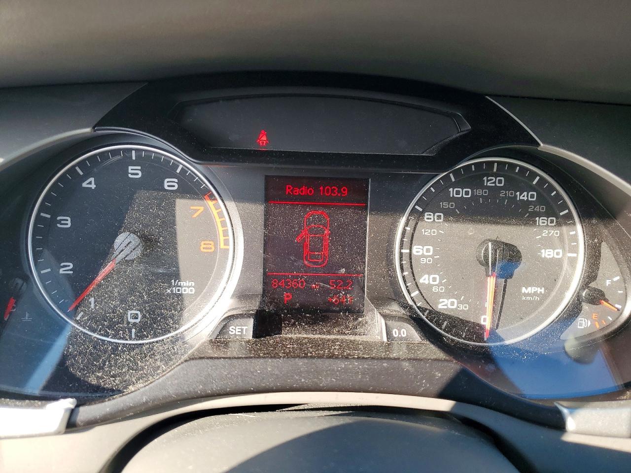 2011 Audi A4 Premium Gray vin: WAUBFAFLXBN038966