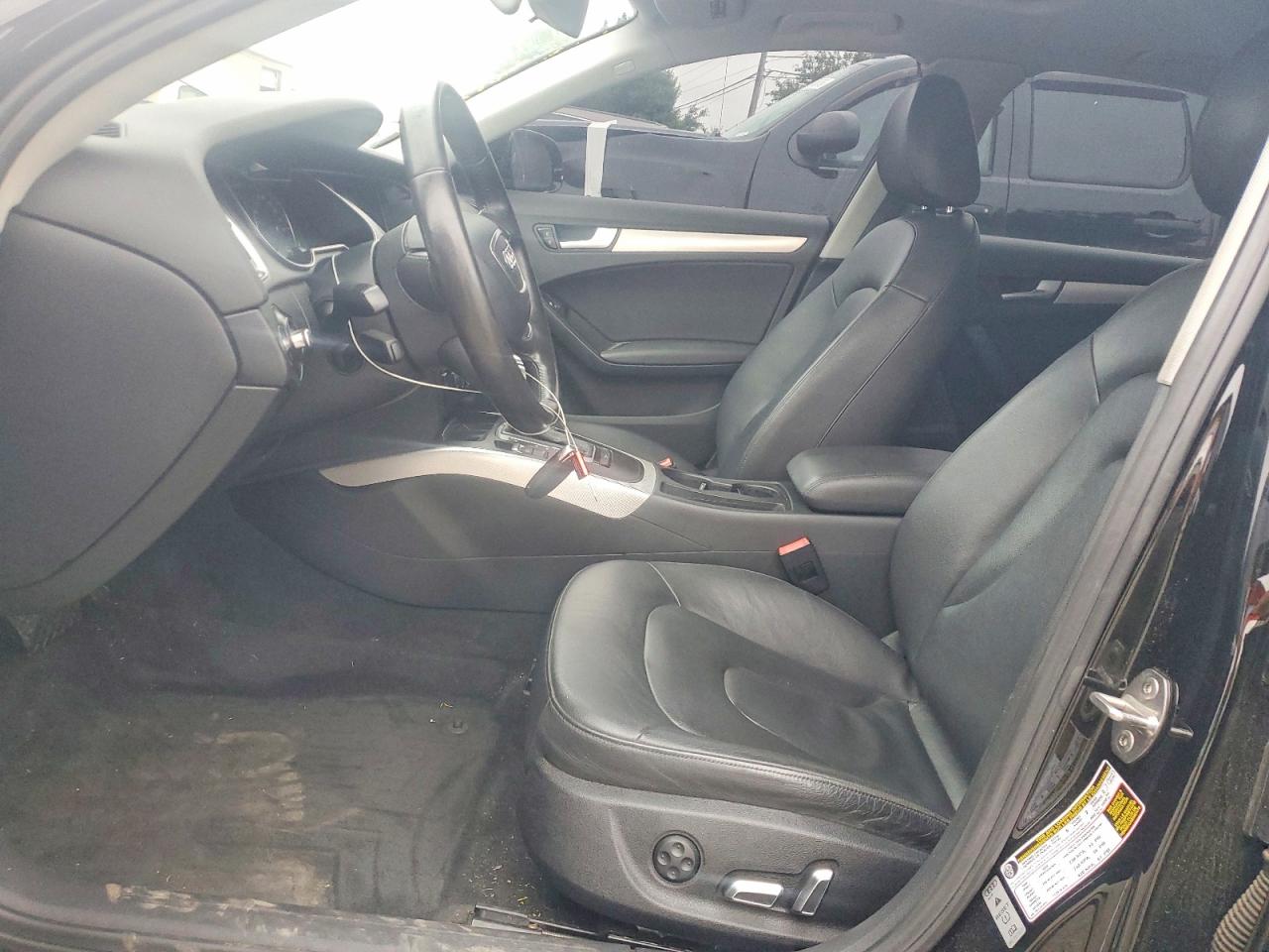 2013 Audi A4 Premium Черный vin: WAUBFAFLXDN007834
