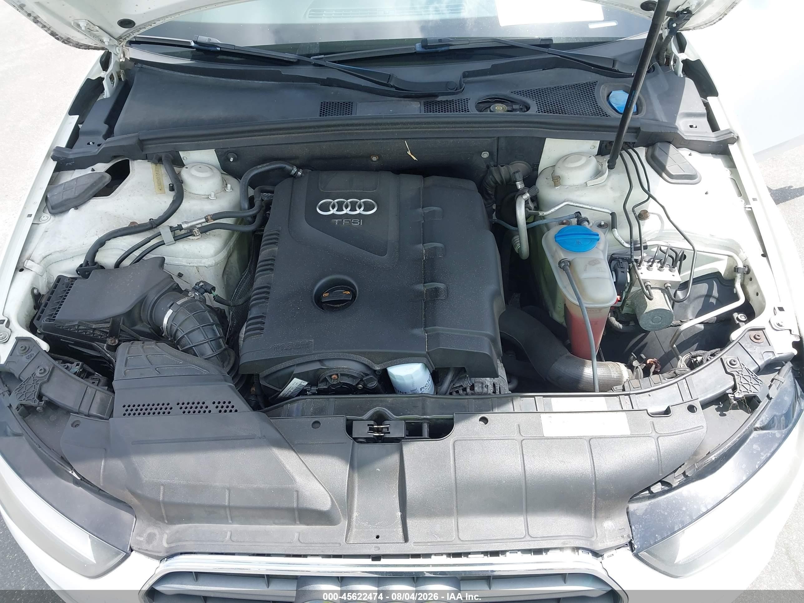 2013 Audi A4 2.0t Premium White vin: WAUBFAFLXDN030613