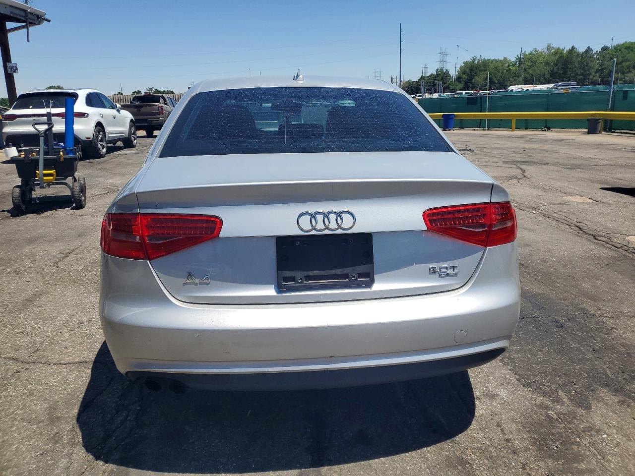 2013 Audi A4 Premium Silver vin: WAUBFAFLXDN035164
