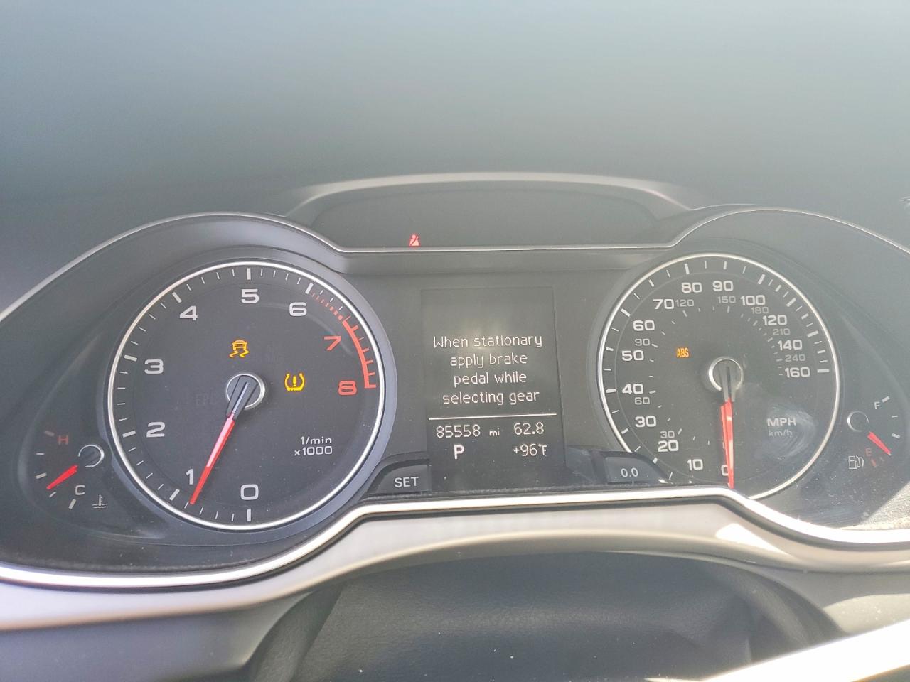 2013 Audi A4 Premium Silver vin: WAUBFAFLXDN035164
