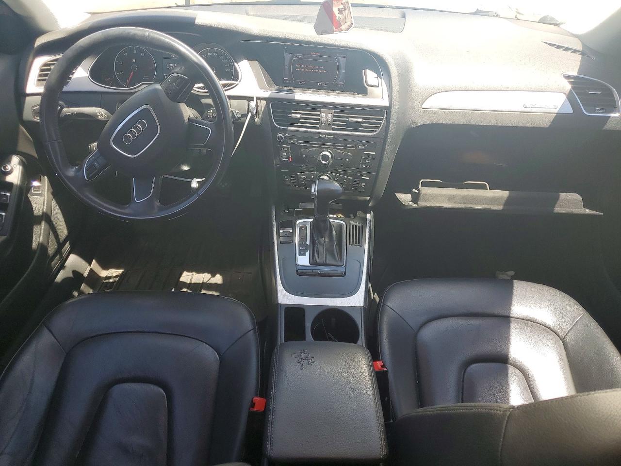 2013 Audi A4 Premium Silver vin: WAUBFAFLXDN035164