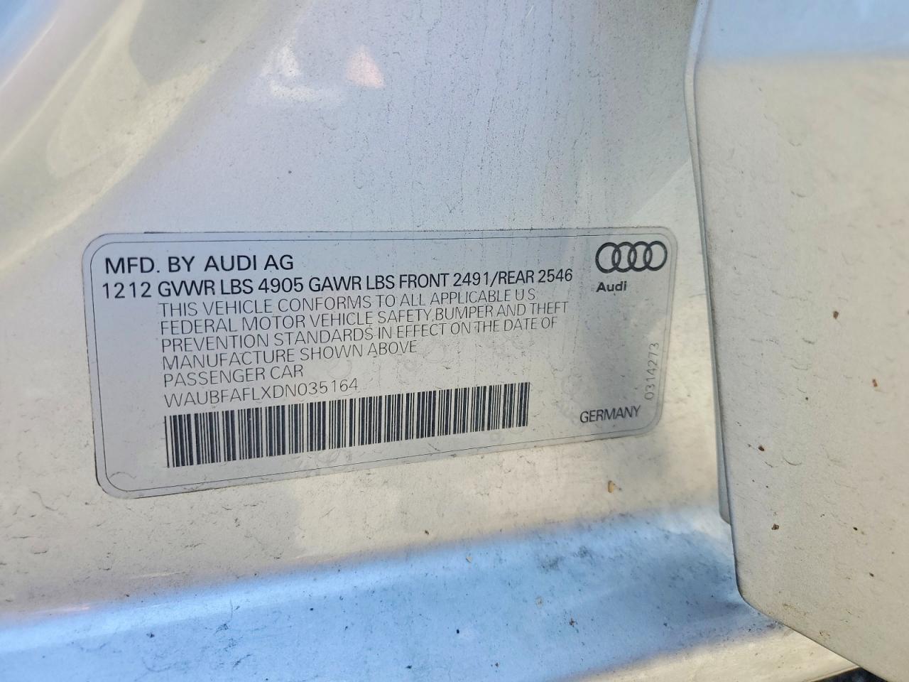 2013 Audi A4 Premium Silver vin: WAUBFAFLXDN035164
