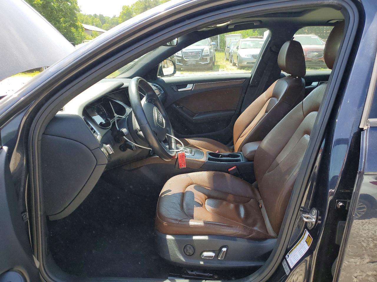2014 Audi A4 Premium Blue vin: WAUBFAFLXEA071168