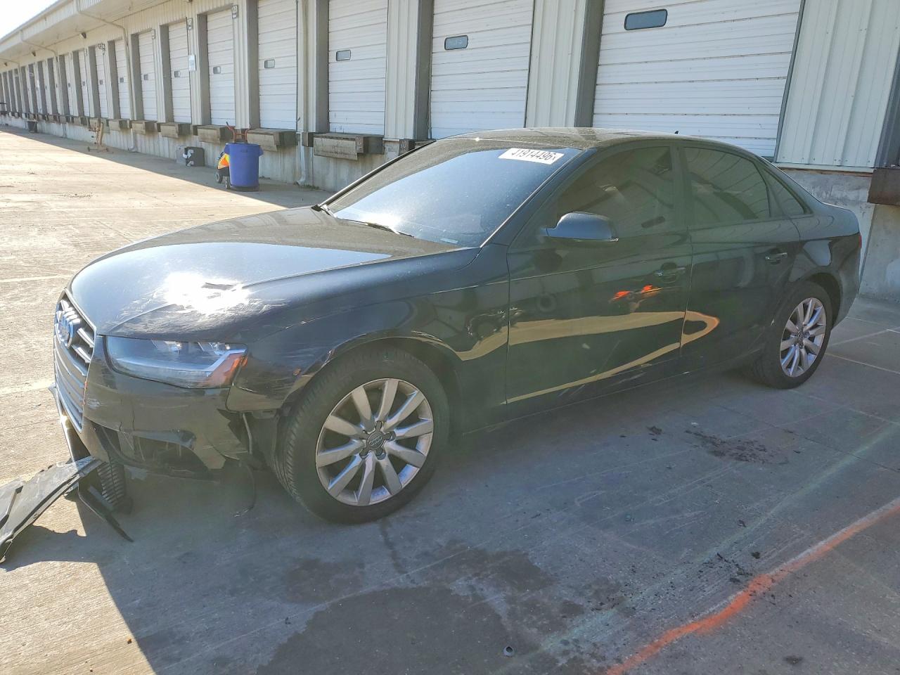 2014 Audi A4 Premium Черный vin: WAUBFAFLXEN000853