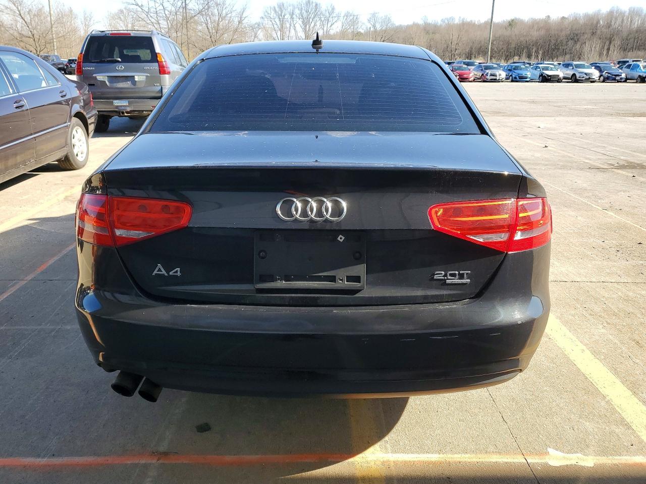 2014 Audi A4 Premium Черный vin: WAUBFAFLXEN000853