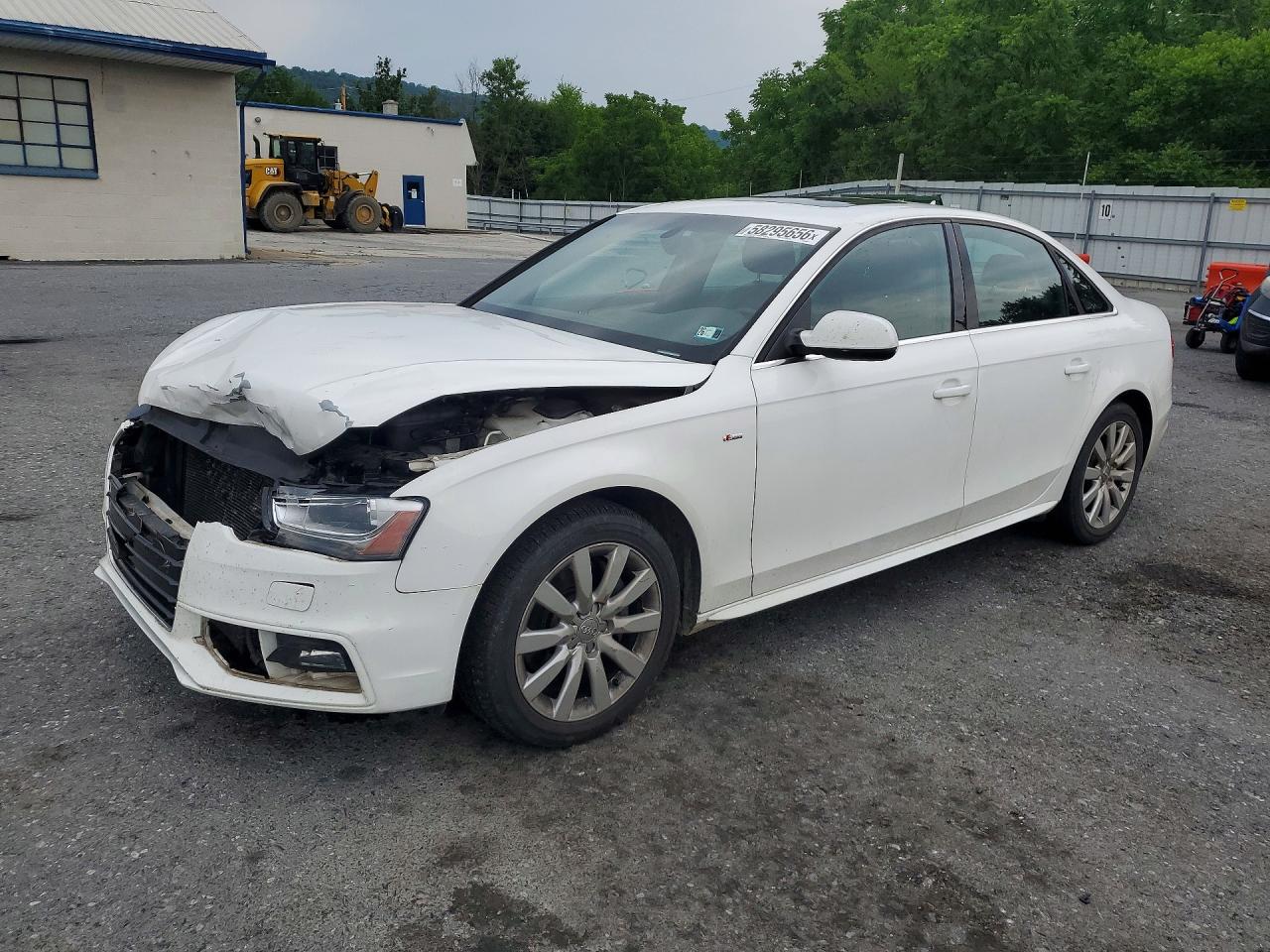 2015 Audi A4 Premium White vin: WAUBFAFLXFA016642