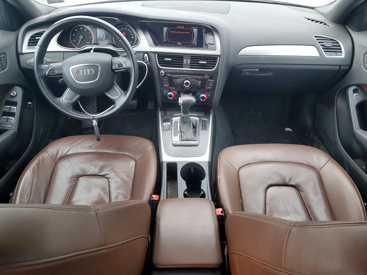 2015 Audi A4 Premium White vin: WAUBFAFLXFA016642