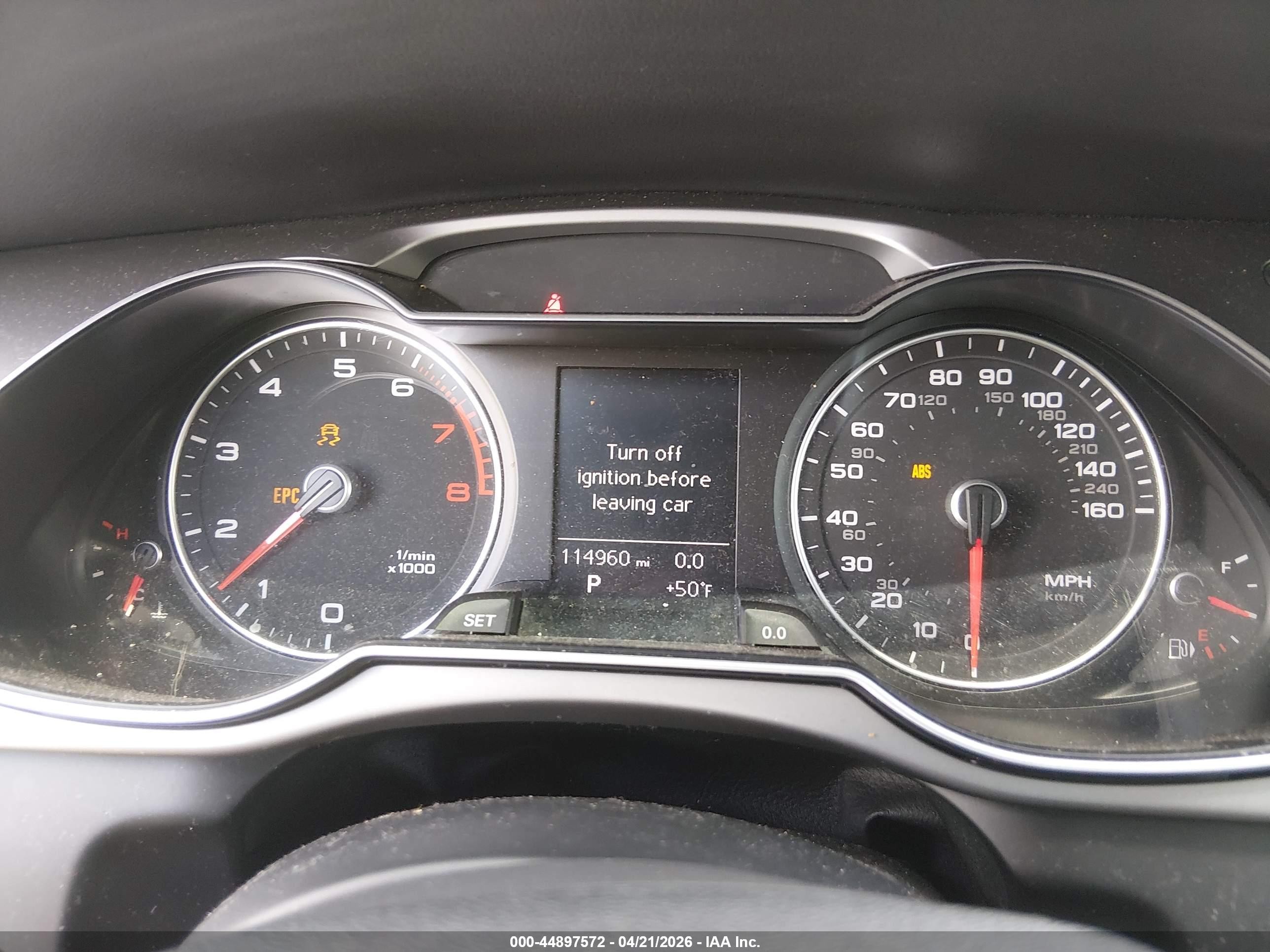 2015 Audi A4 2.0t Premium White vin: WAUBFAFLXFN010767