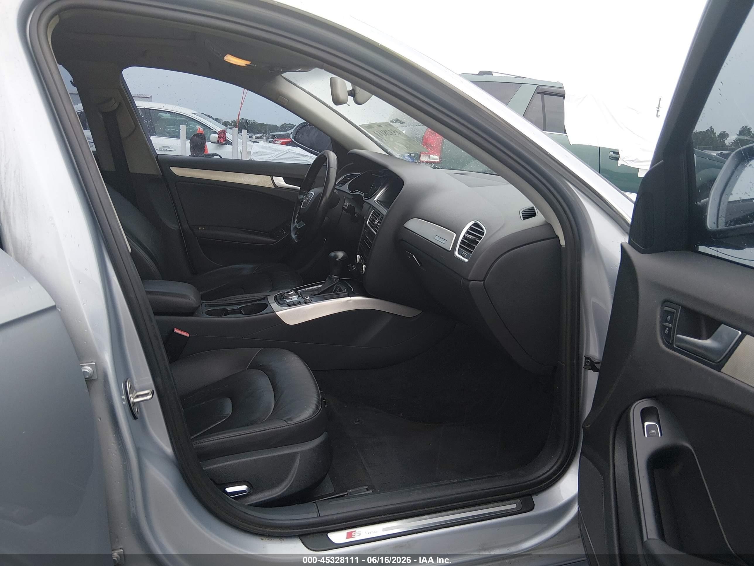 2015 Audi A4 2.0t Premium Silver vin: WAUBFAFLXFN027486