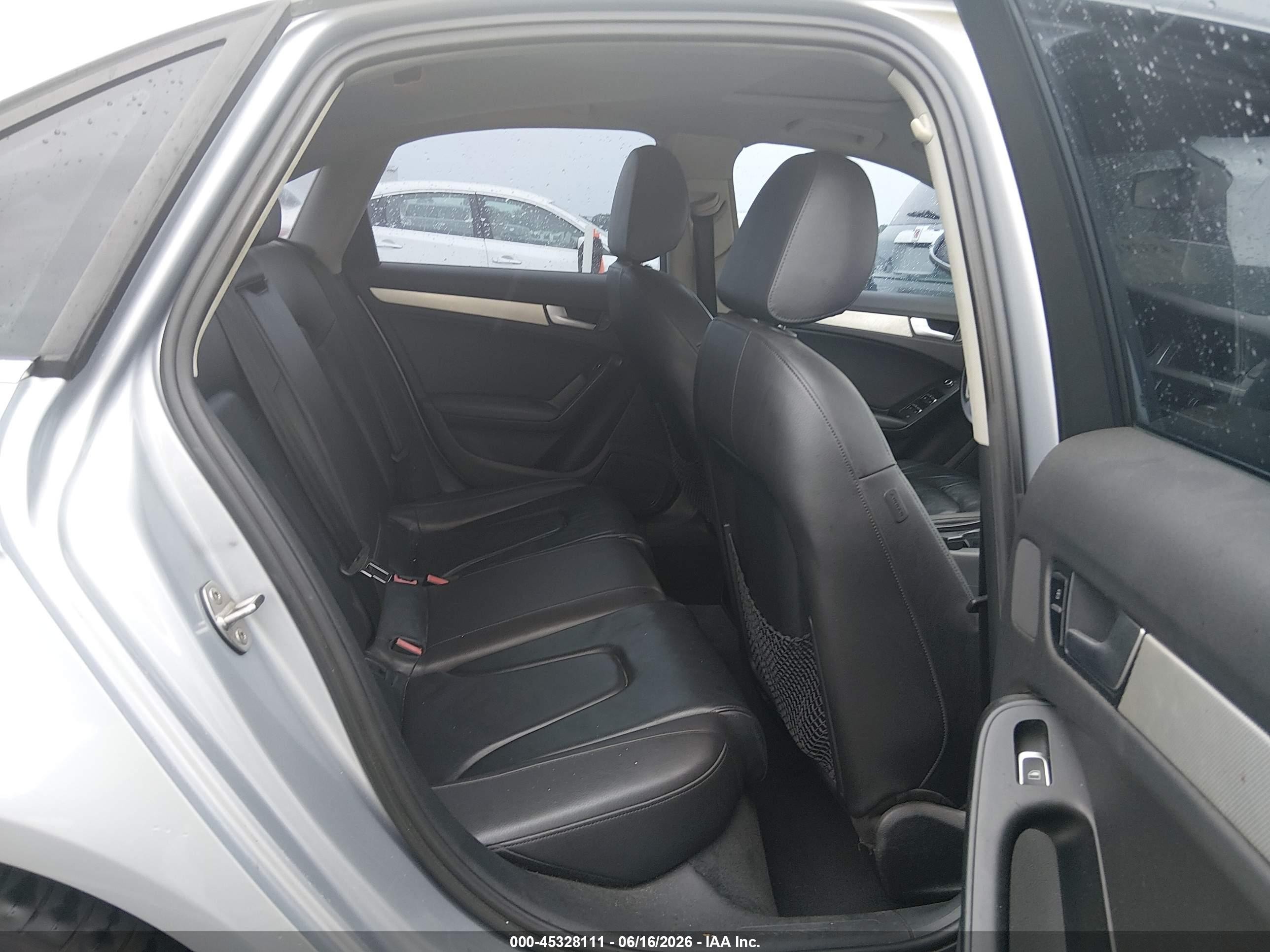2015 Audi A4 2.0t Premium Silver vin: WAUBFAFLXFN027486