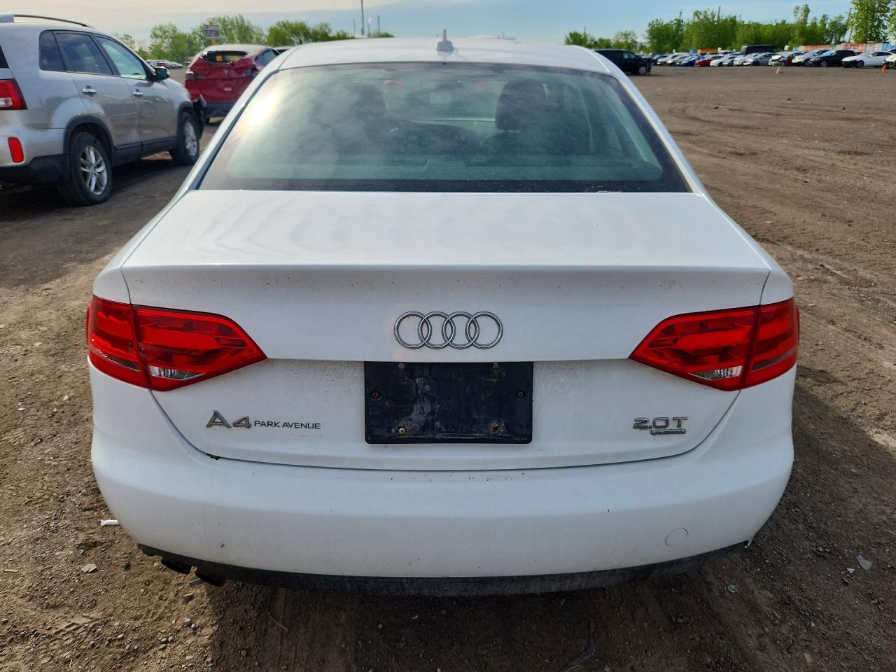2012 Audi A4 Premium White vin: WAUBFCFL4CN016782