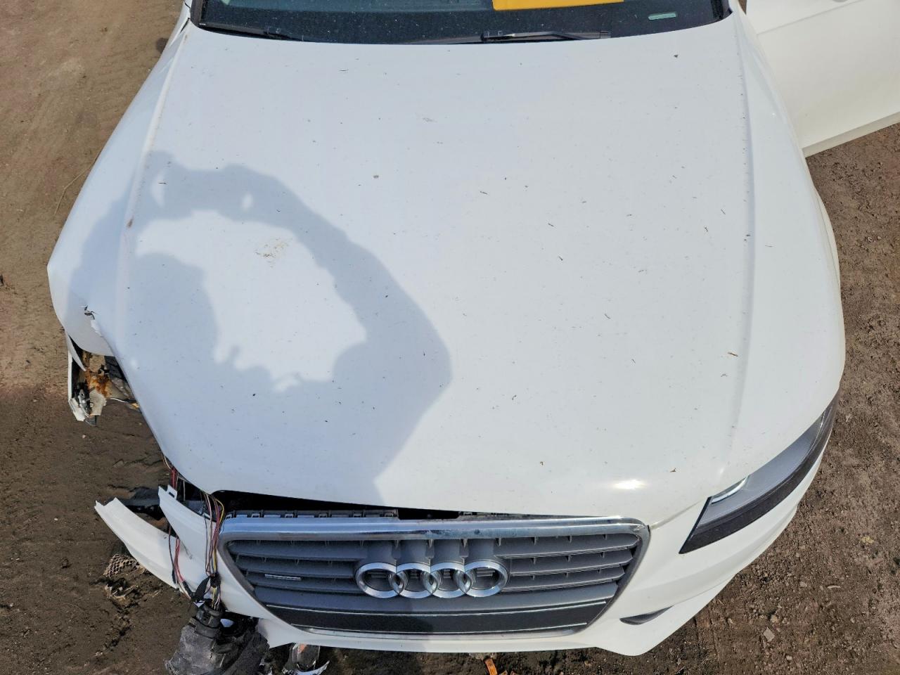 2012 Audi A4 Premium White vin: WAUBFCFL4CN016782