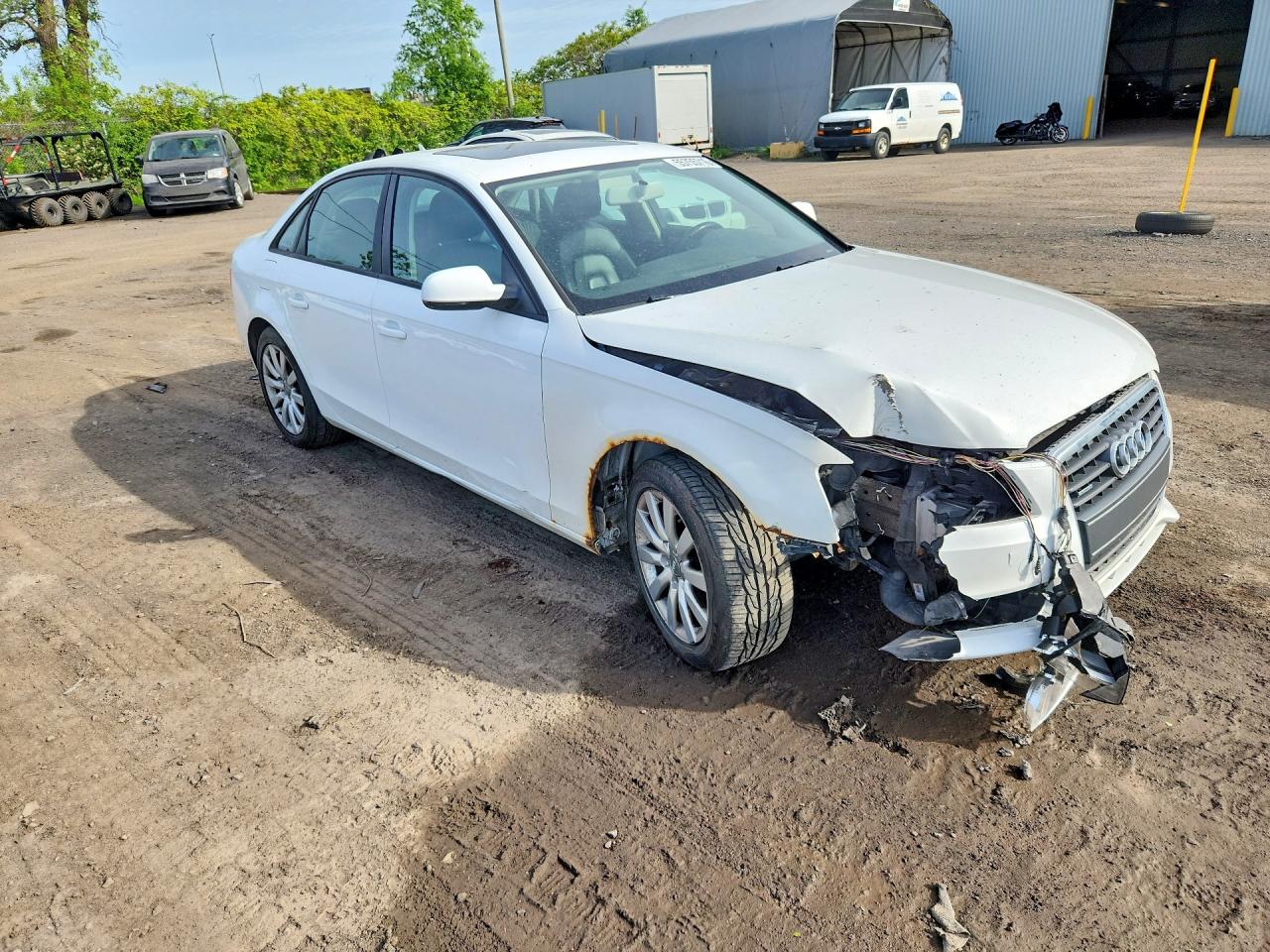 2012 Audi A4 Premium White vin: WAUBFCFL4CN016782