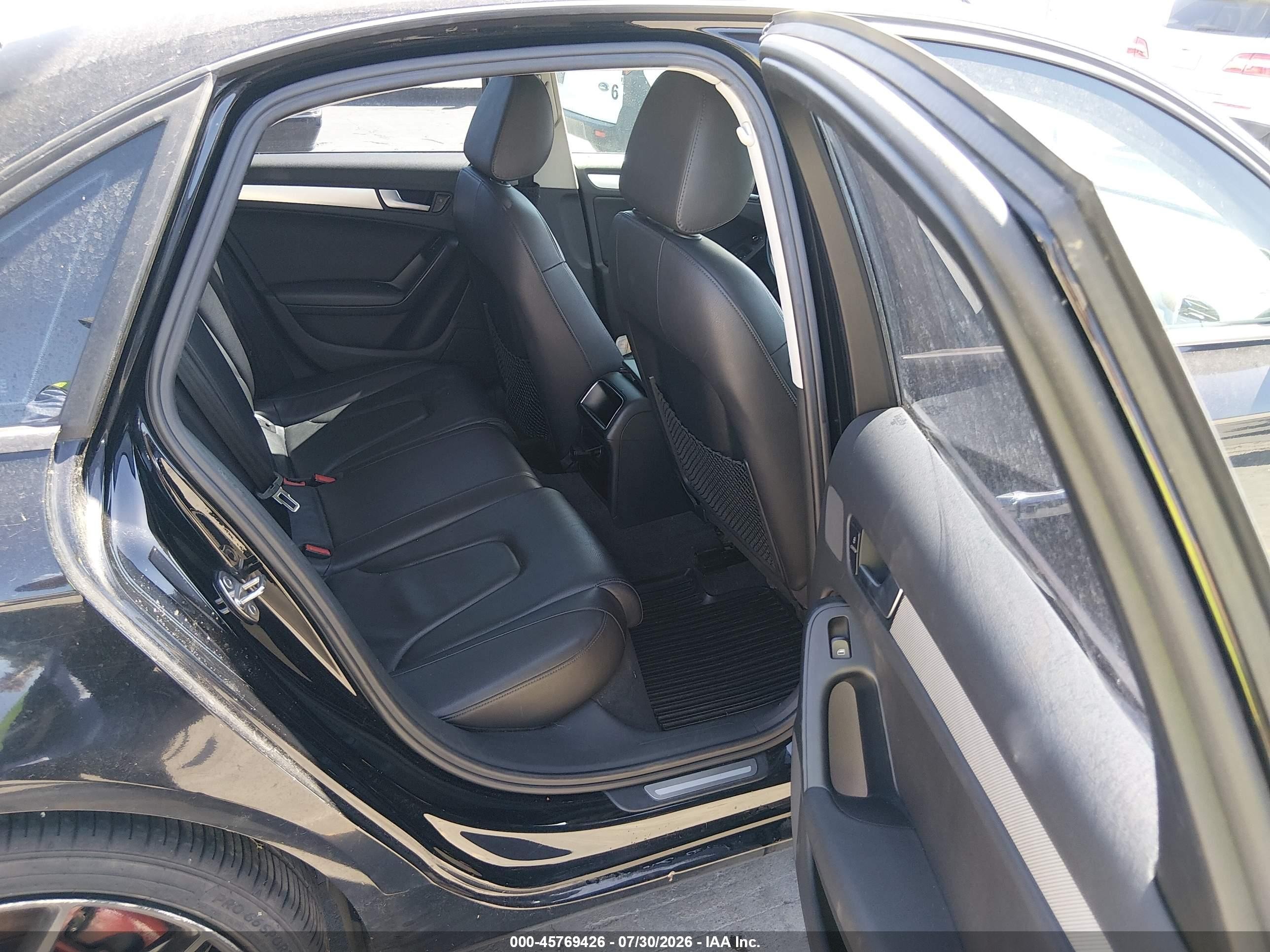 2010 Audi A4 2.0t Premium Black vin: WAUBFCFL5AN051487