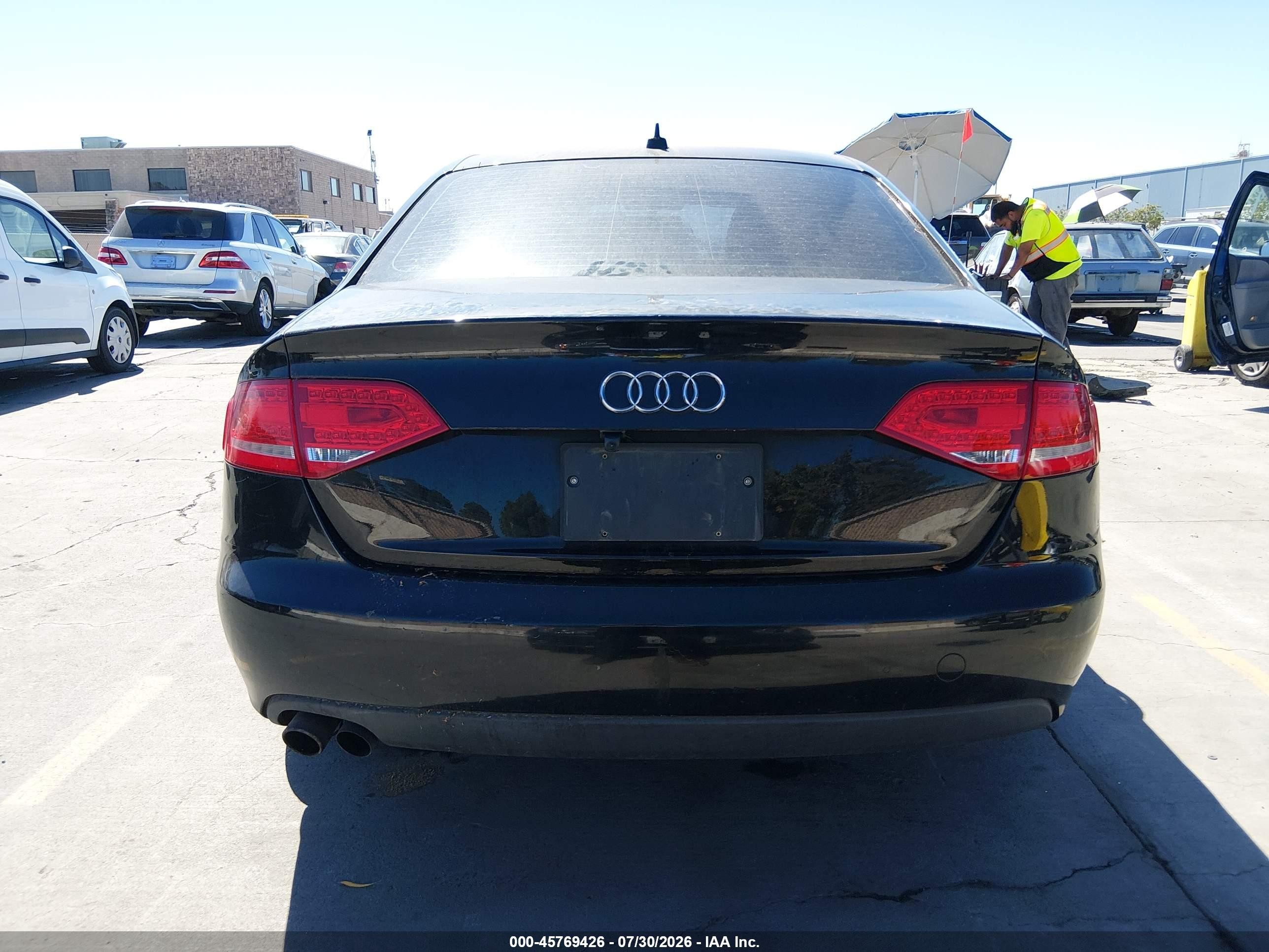 2010 Audi A4 2.0t Premium Black vin: WAUBFCFL5AN051487