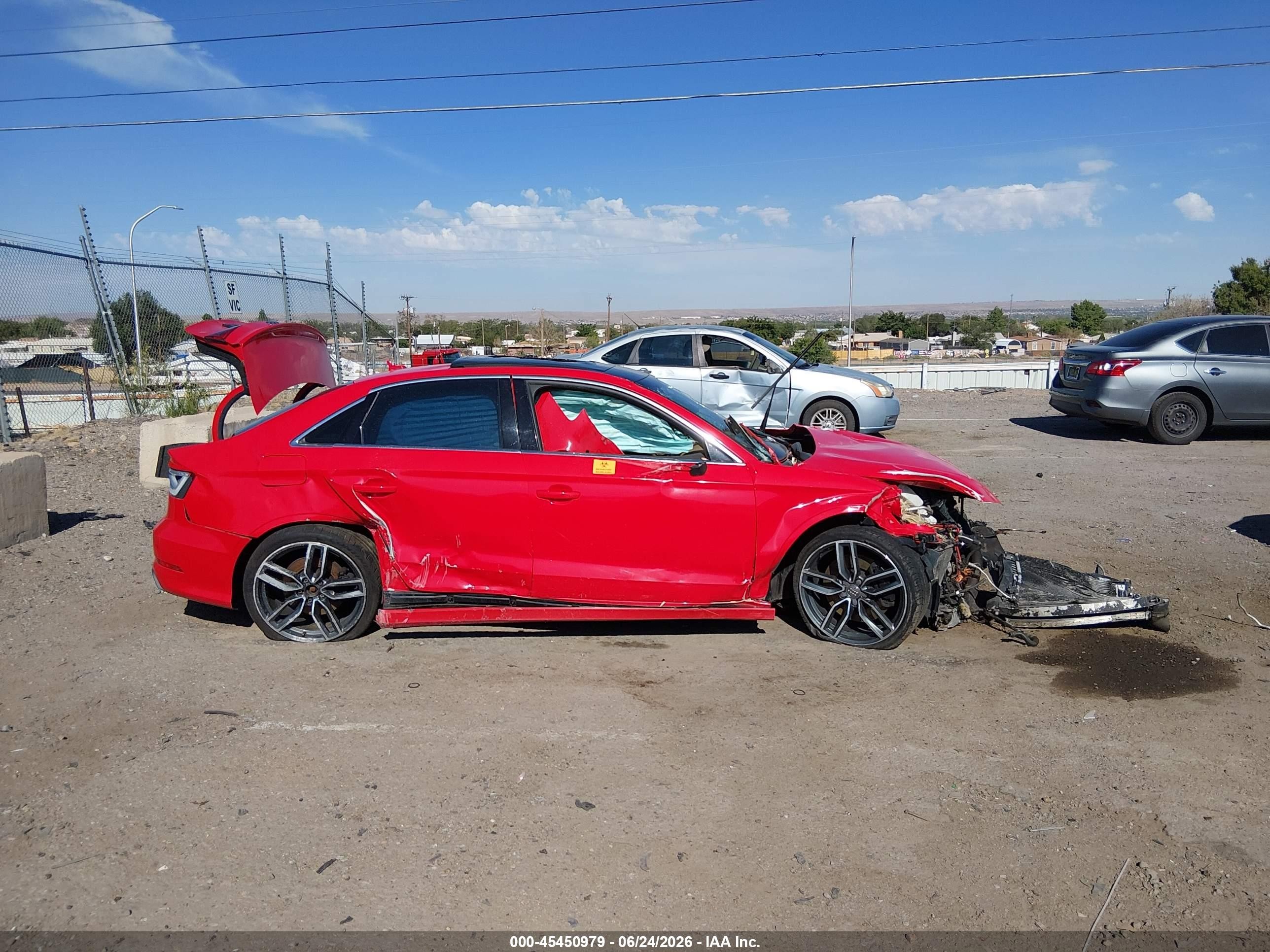 2015 Audi A3   Red vin: WAUBFGFF0F1108212