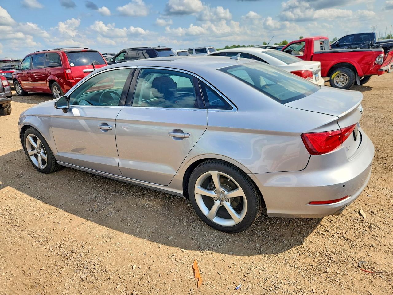2015 Audi A3 Premium Silver vin: WAUBFGFF1F1092389