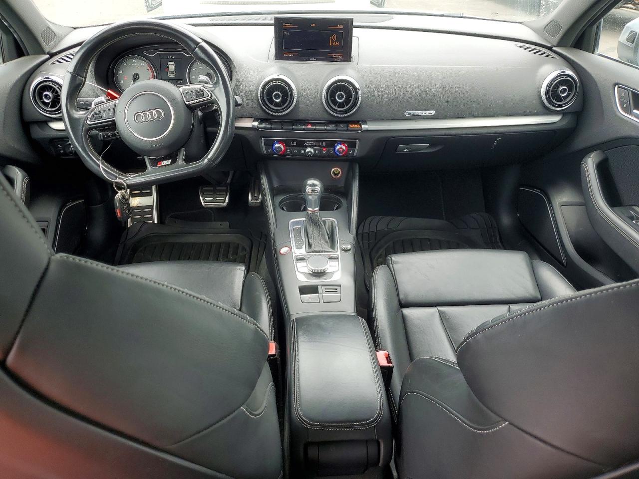 2015 Audi A3 Premium Серебряный vin: WAUBFGFF3F1134836