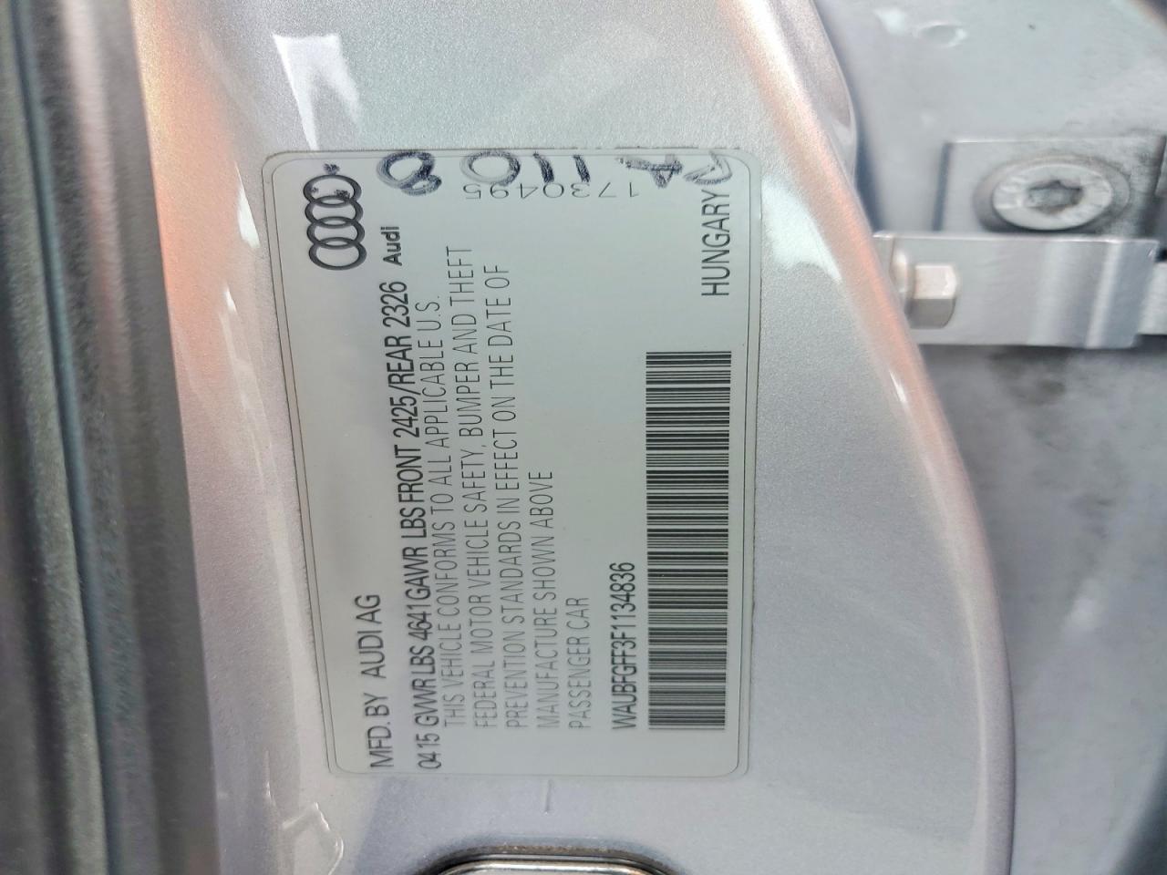 2015 Audi A3 Premium Серебряный vin: WAUBFGFF3F1134836