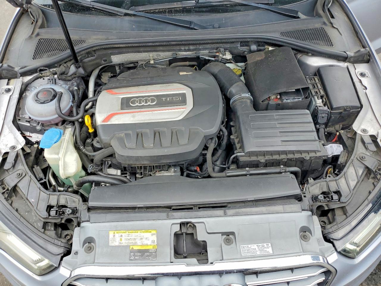 2015 Audi A3 Premium Серебряный vin: WAUBFGFF3F1134836