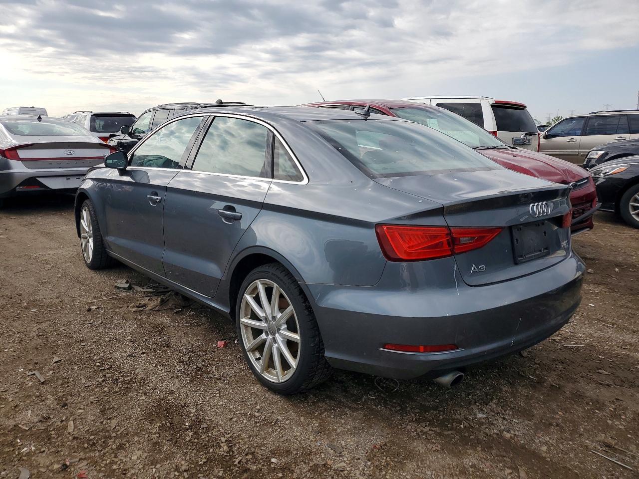 2015 Audi A3 Premium Серый vin: WAUBFGFF4F1045860