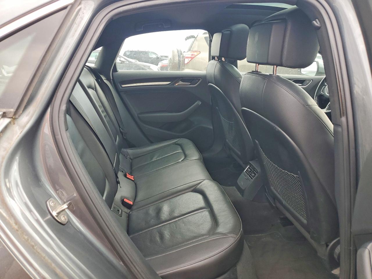2015 Audi A3 Premium Серый vin: WAUBFGFF4F1045860