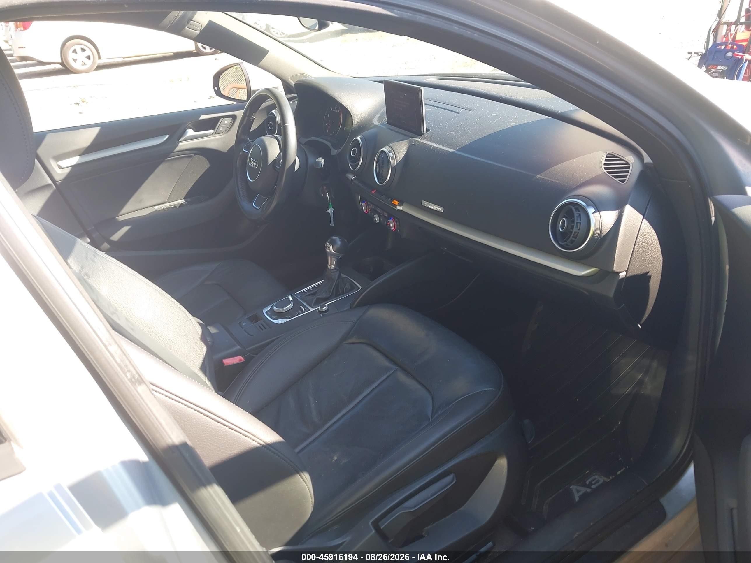 2015 Audi A3 2.0t Premium Silver vin: WAUBFGFF4F1101229