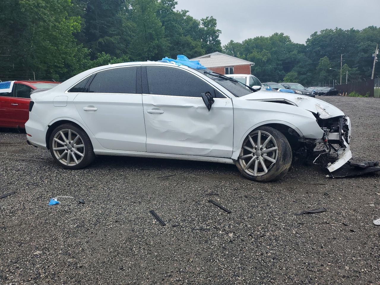 2015 Audi A3 Premium White vin: WAUBFGFF4F1114398