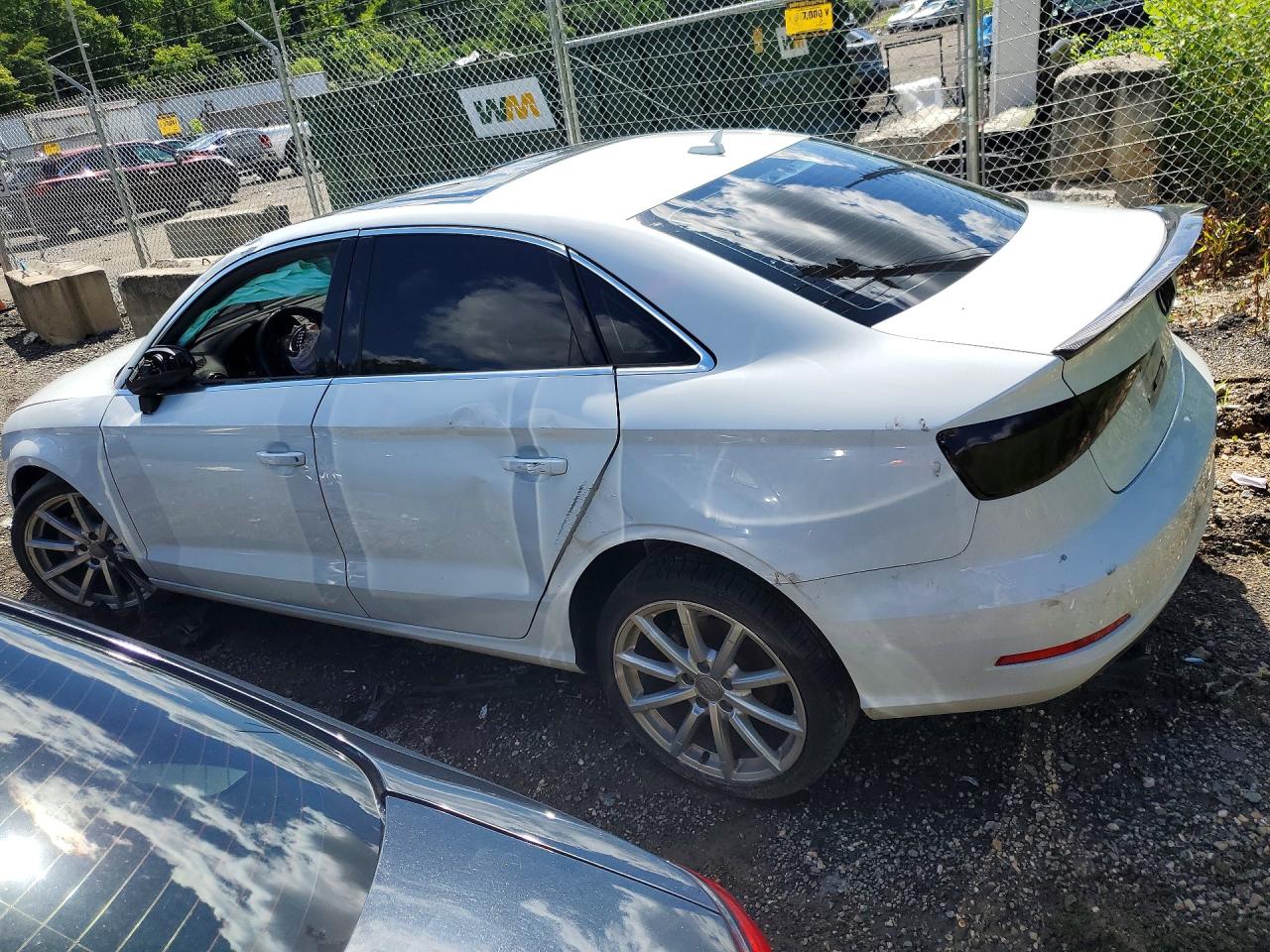 2015 Audi A3 Premium White vin: WAUBFGFF4F1114398