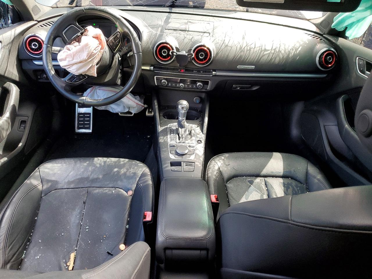 2015 Audi A3 Premium White vin: WAUBFGFF4F1114398