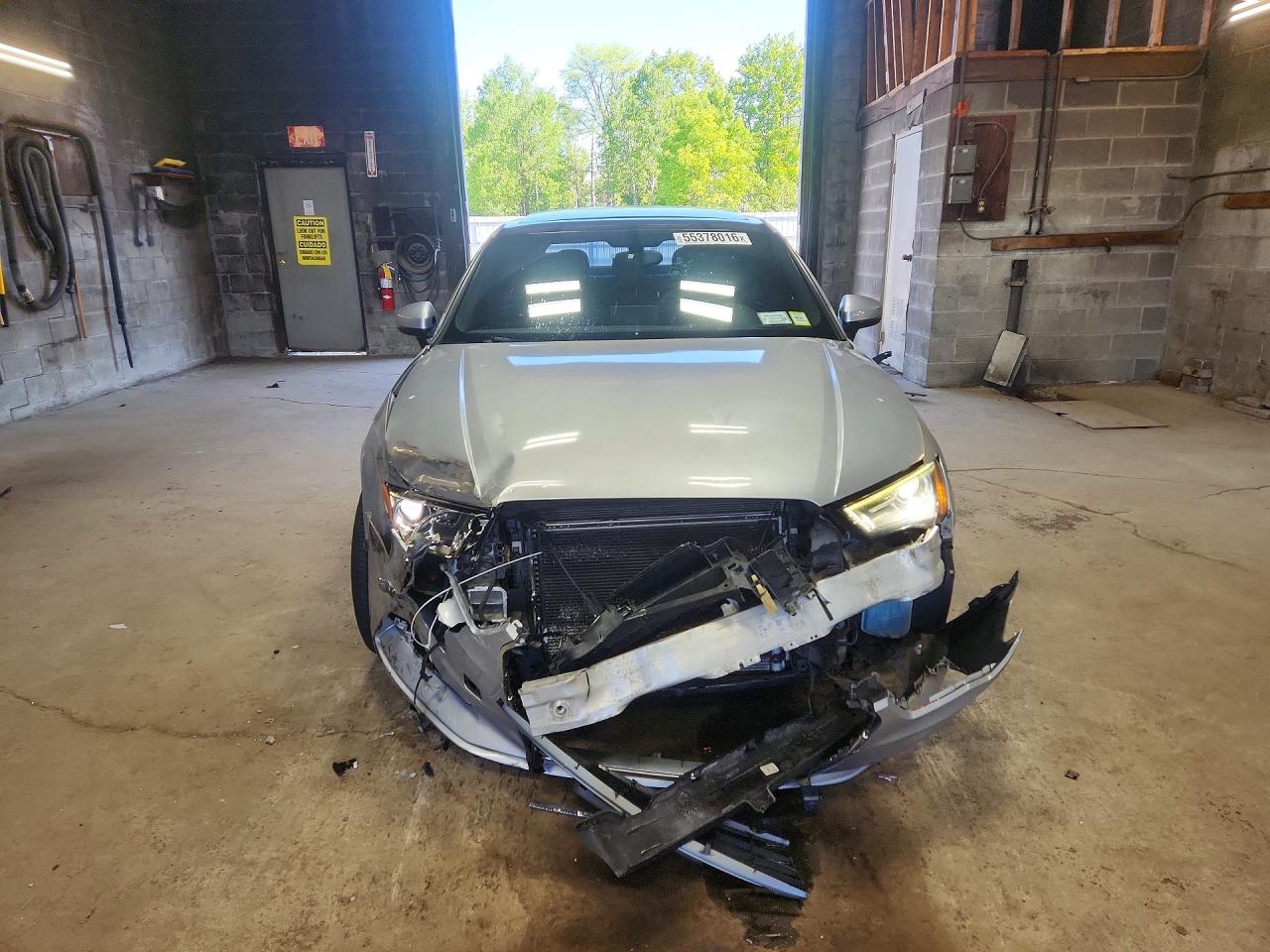 2015 Audi A3 Premium Silver vin: WAUBFGFF4F1119276