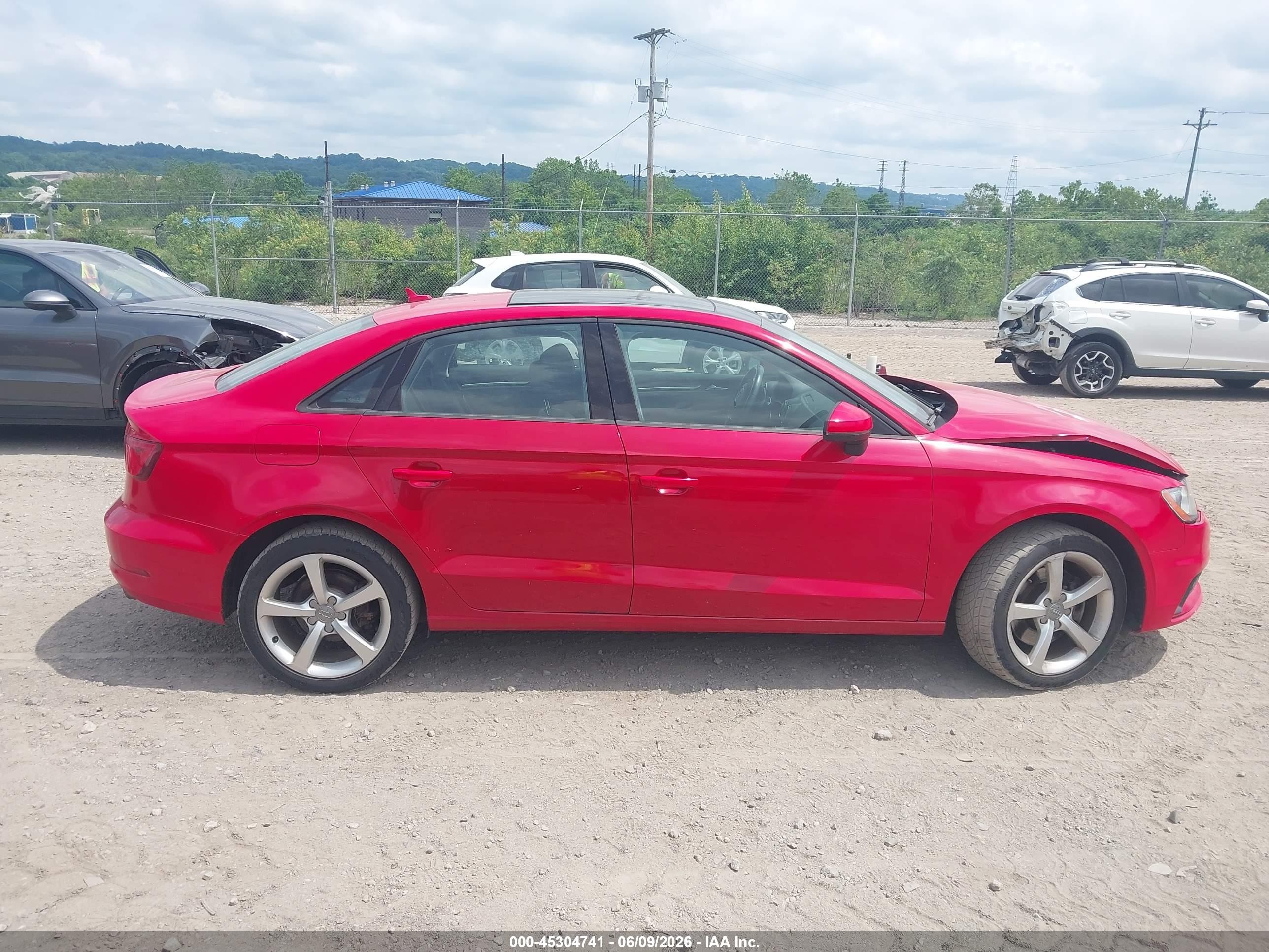 2015 Audi A3 2.0t Premium Red vin: WAUBFGFF4F1124610