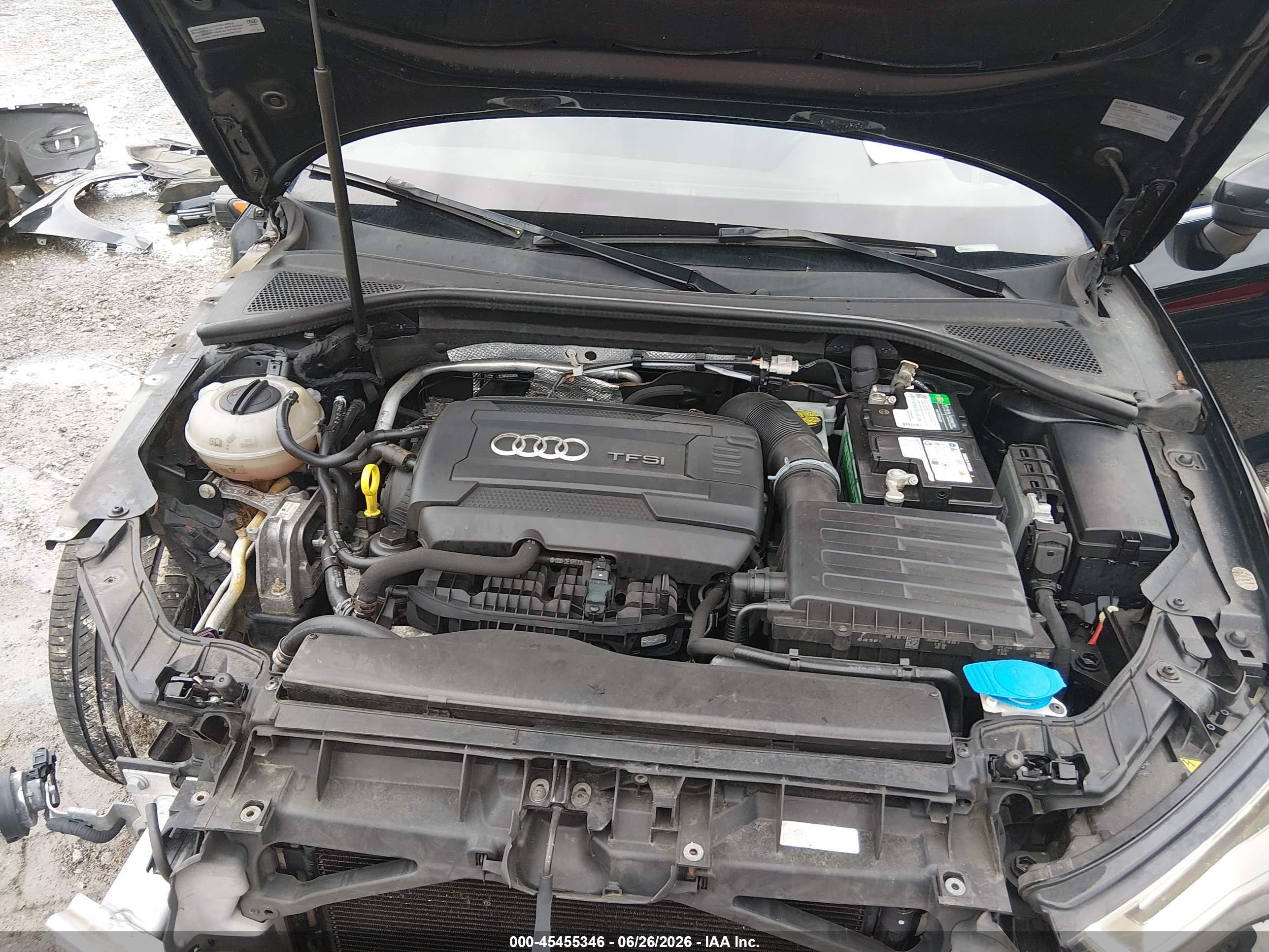 2015 Audi A3 2.0t Premium Черный vin: WAUBFGFF5F1082965