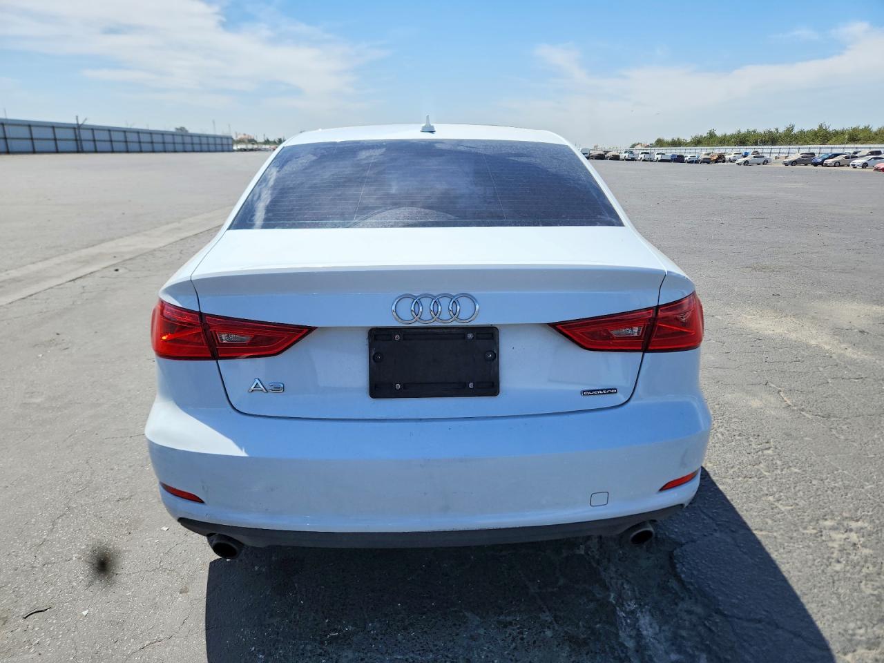 2015 Audi A3 Premium White vin: WAUBFGFF5F1090385