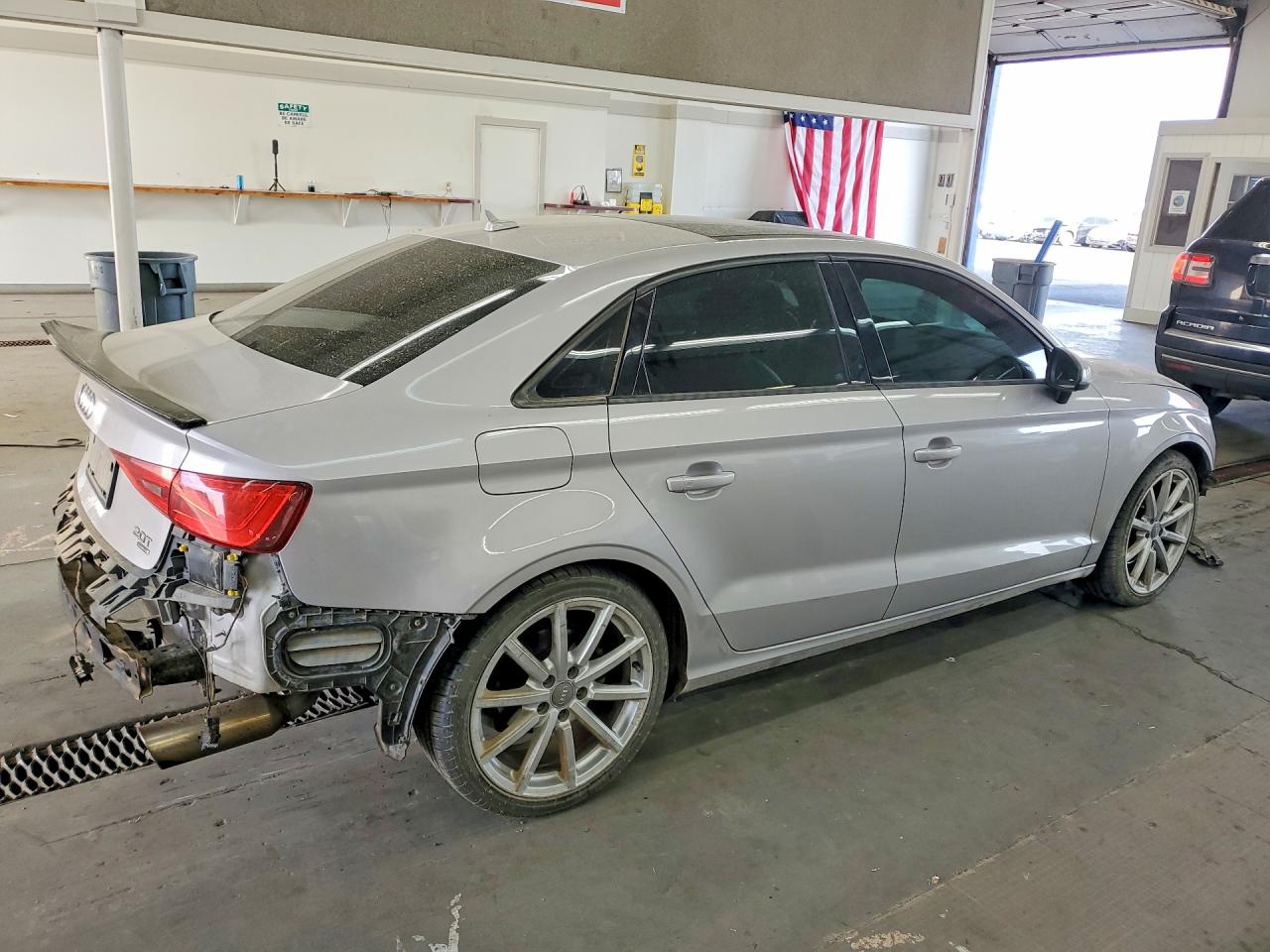 2015 Audi A3 Premium Silver vin: WAUBFGFF6F1048534