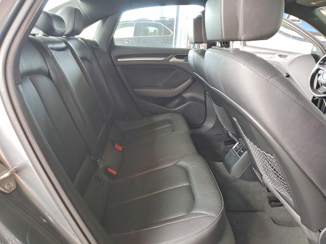 2015 Audi A3 Premium Серый vin: WAUBFGFF6F1093229
