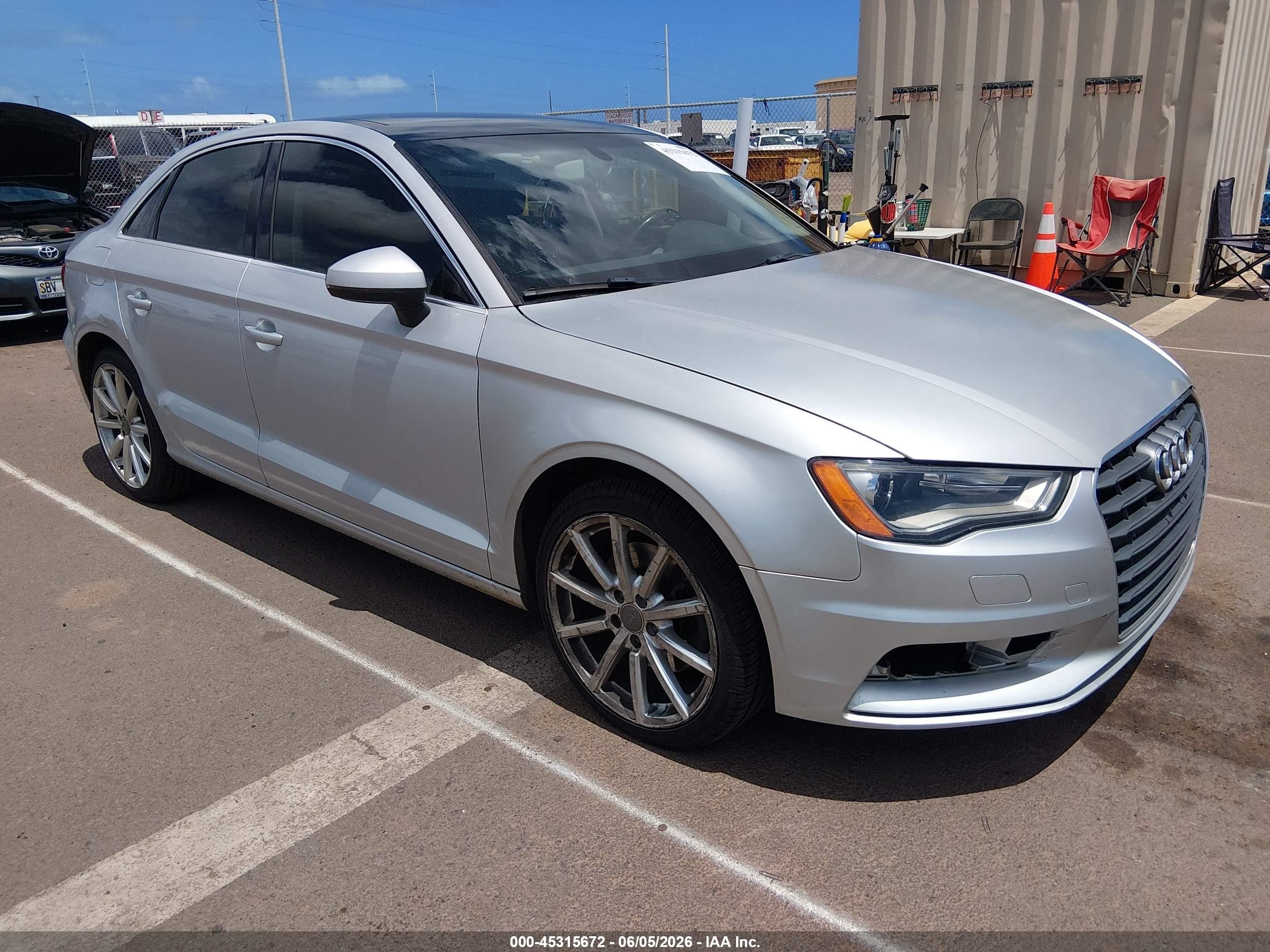 2015 Audi A3 2.0t Premium Silver vin: WAUBFGFF7F1003134