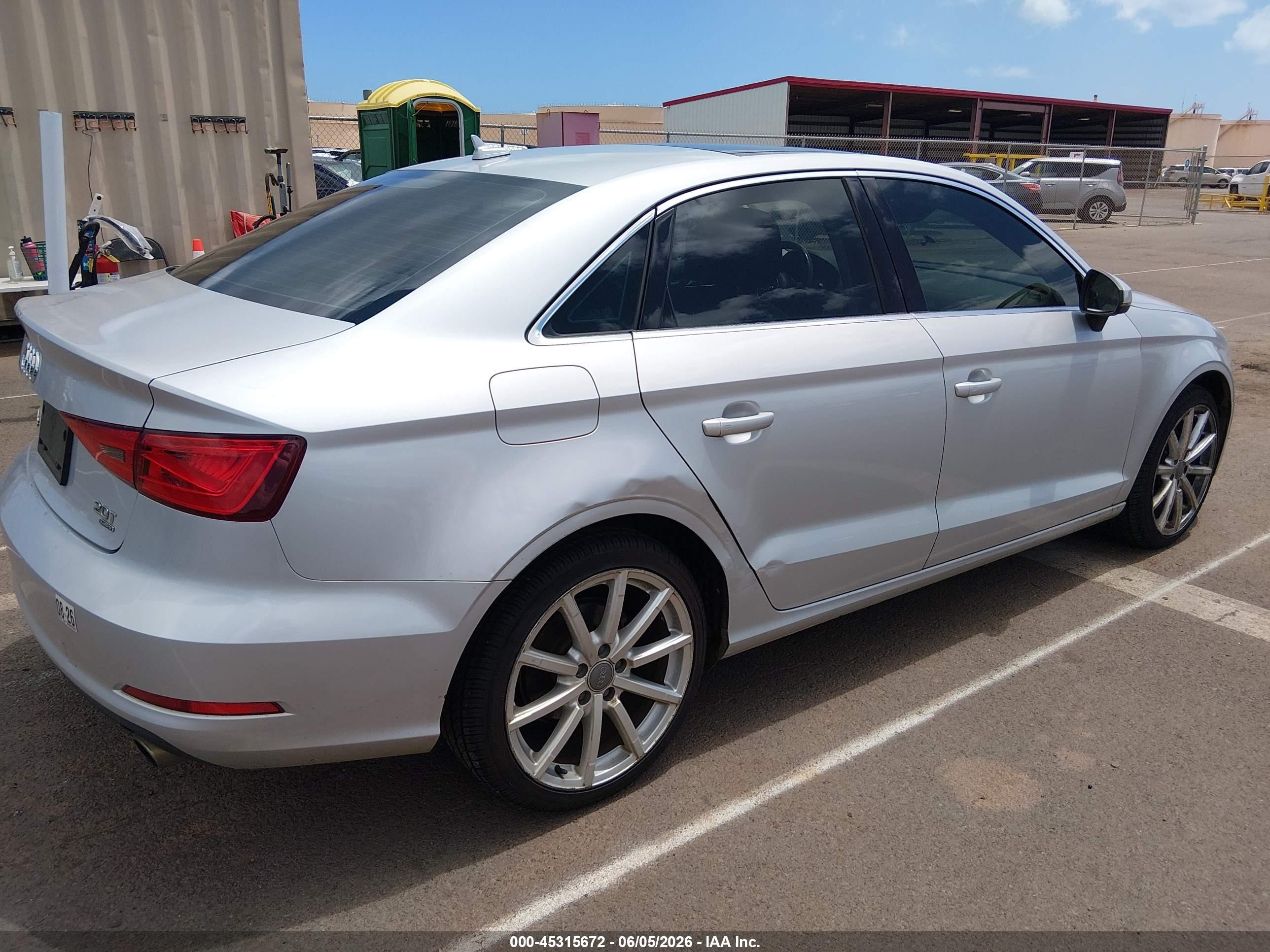 2015 Audi A3 2.0t Premium Silver vin: WAUBFGFF7F1003134