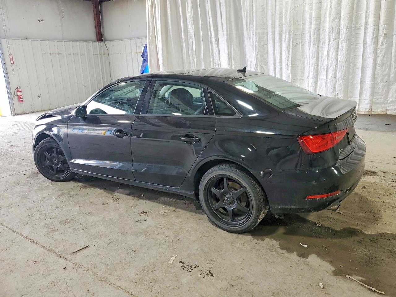 2015 Audi A3 Premium Черный vin: WAUBFGFF7F1007295