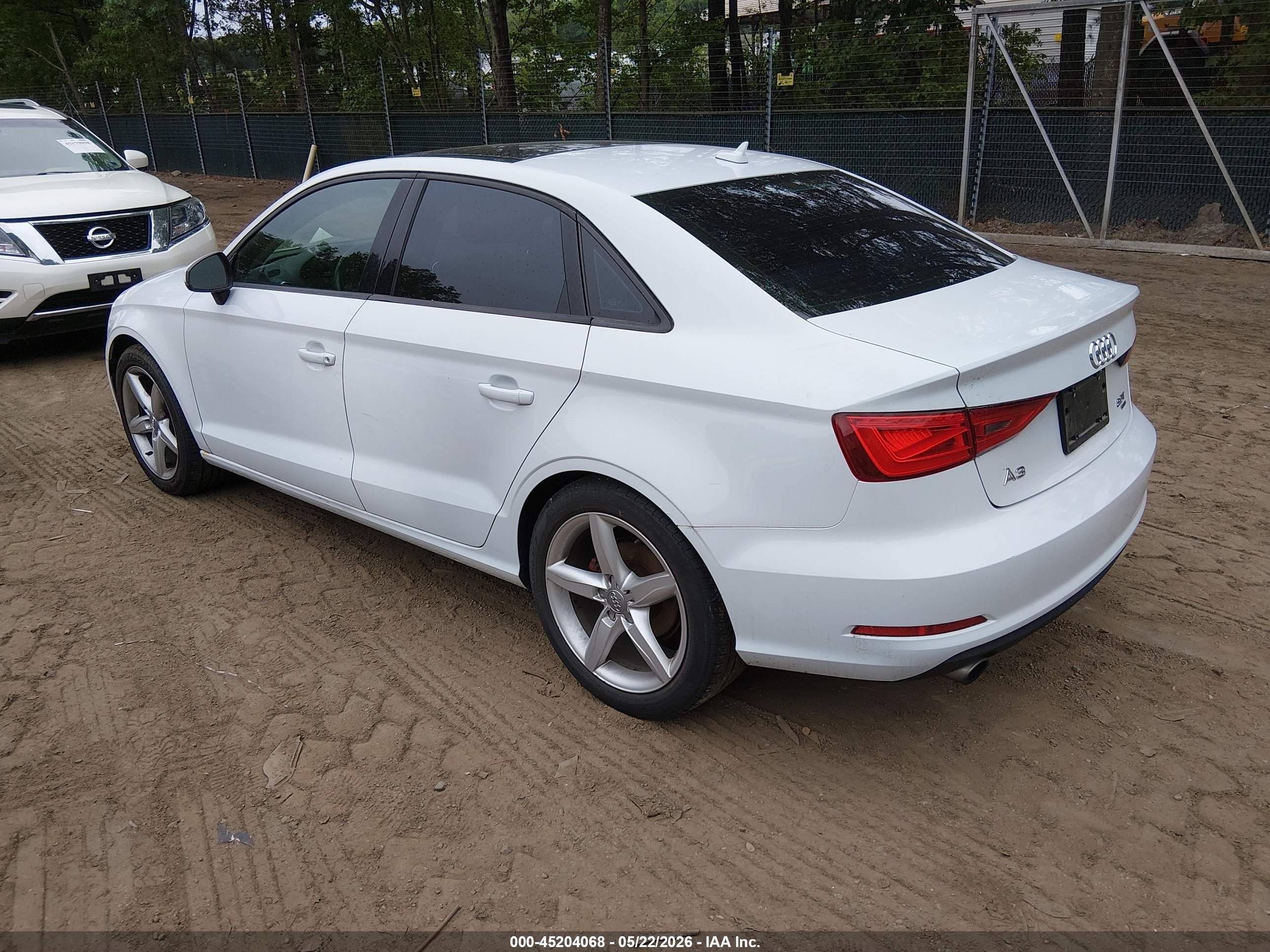 2015 Audi A3 2.0t Premium White vin: WAUBFGFF8F1003045