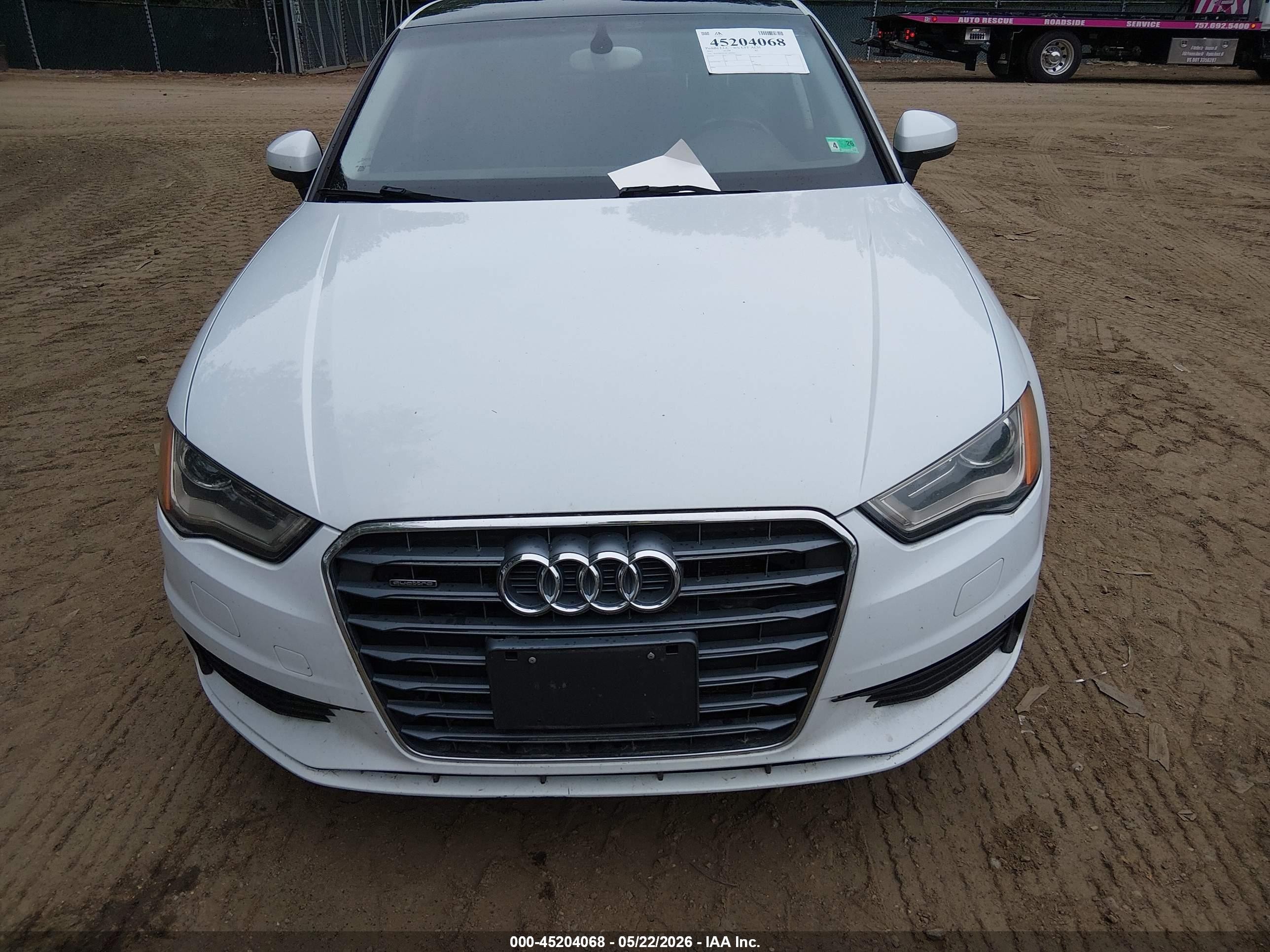 2015 Audi A3 2.0t Premium White vin: WAUBFGFF8F1003045