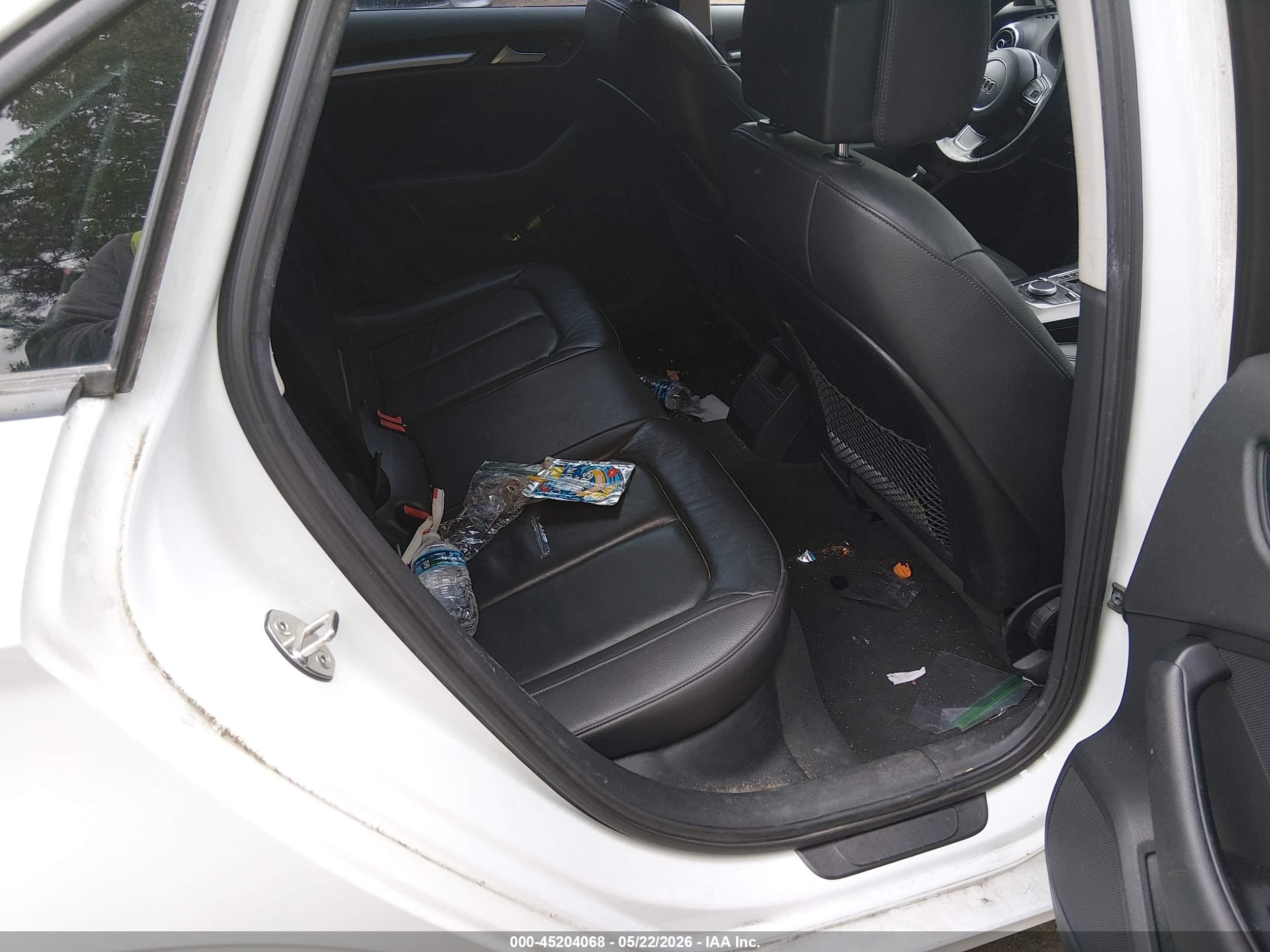 2015 Audi A3 2.0t Premium White vin: WAUBFGFF8F1003045