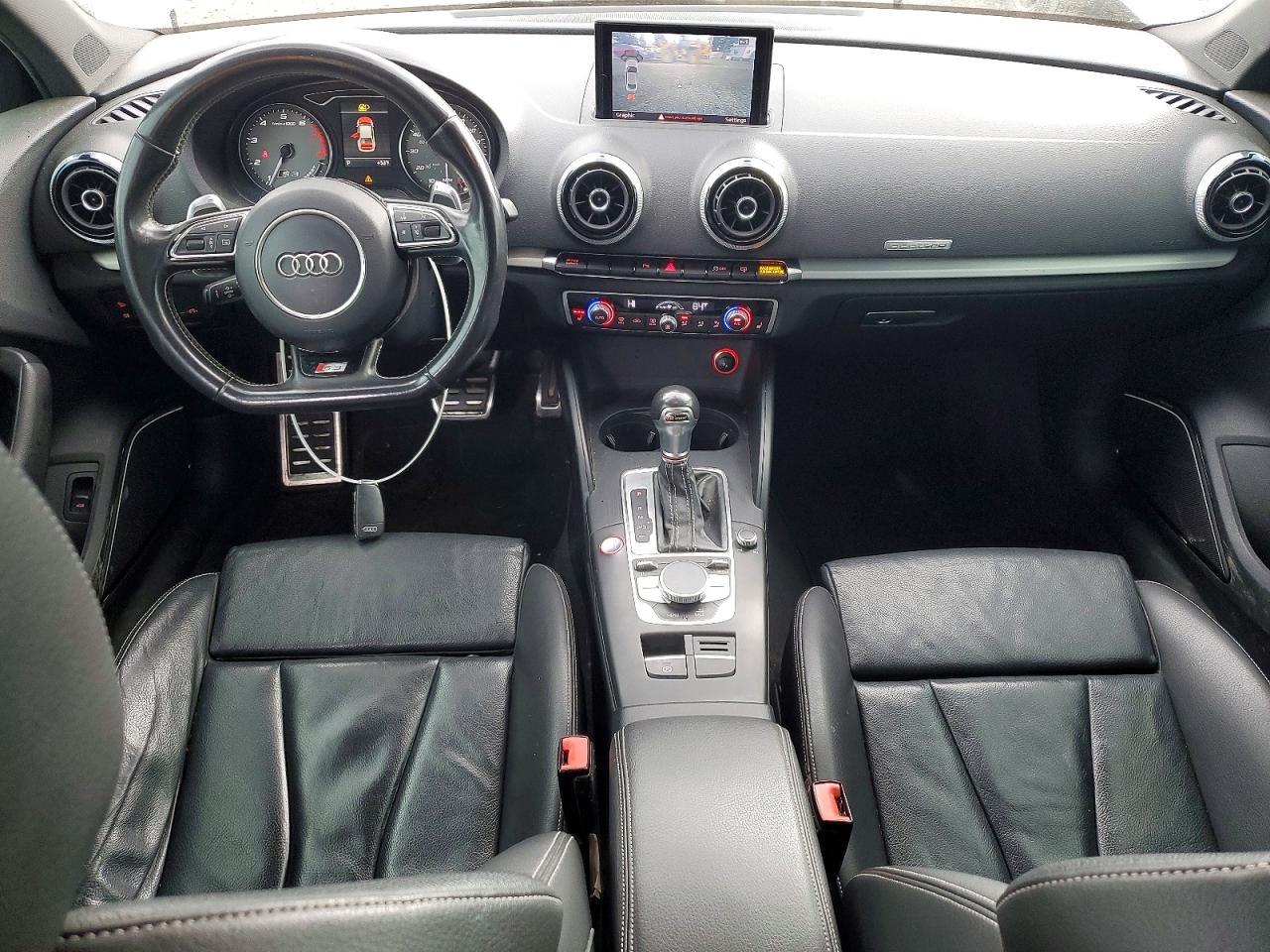 2015 Audi S3 Premium Plus Белый vin: WAUBFGFF8F1077064